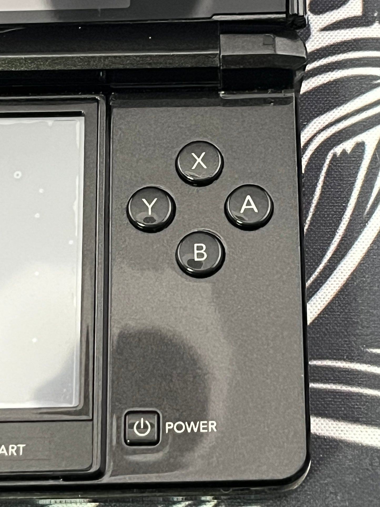 Cosmo Black 3DS Console CIB (No Game Included)