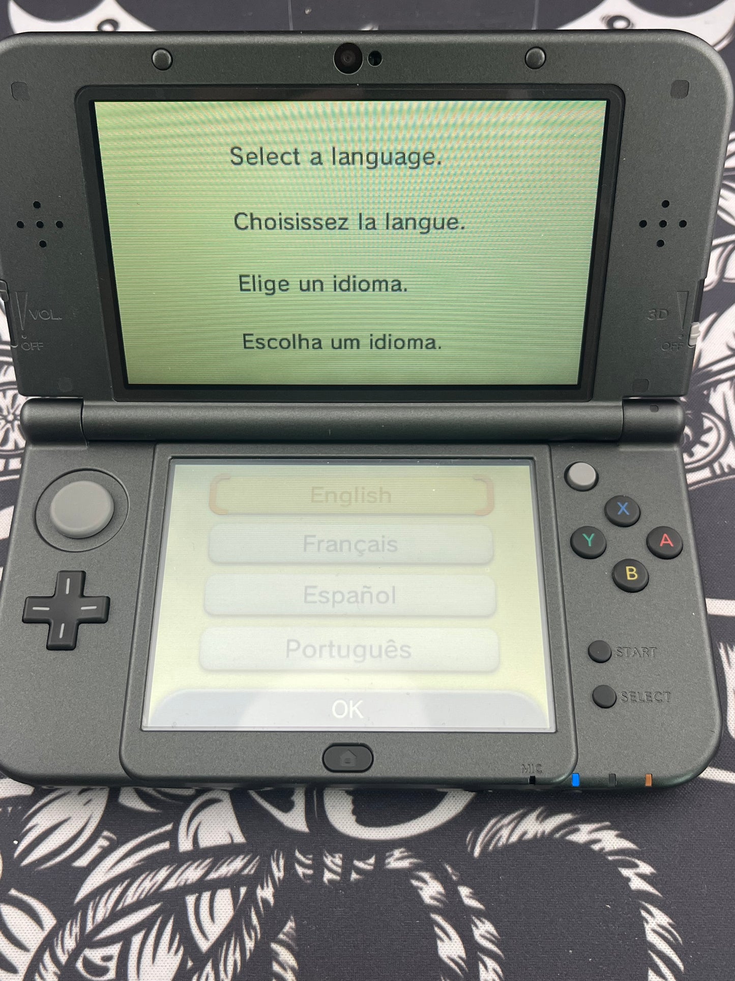 ‘New’ Nintendo 3DS XL Majora's Mask Limited Edition Nintendo 3DS + Sealed Major’s mask Game + Original Charger