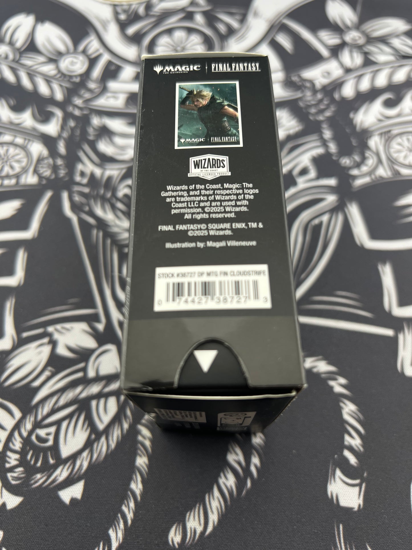 Final Fantasy MTG Cloud Deck Protector