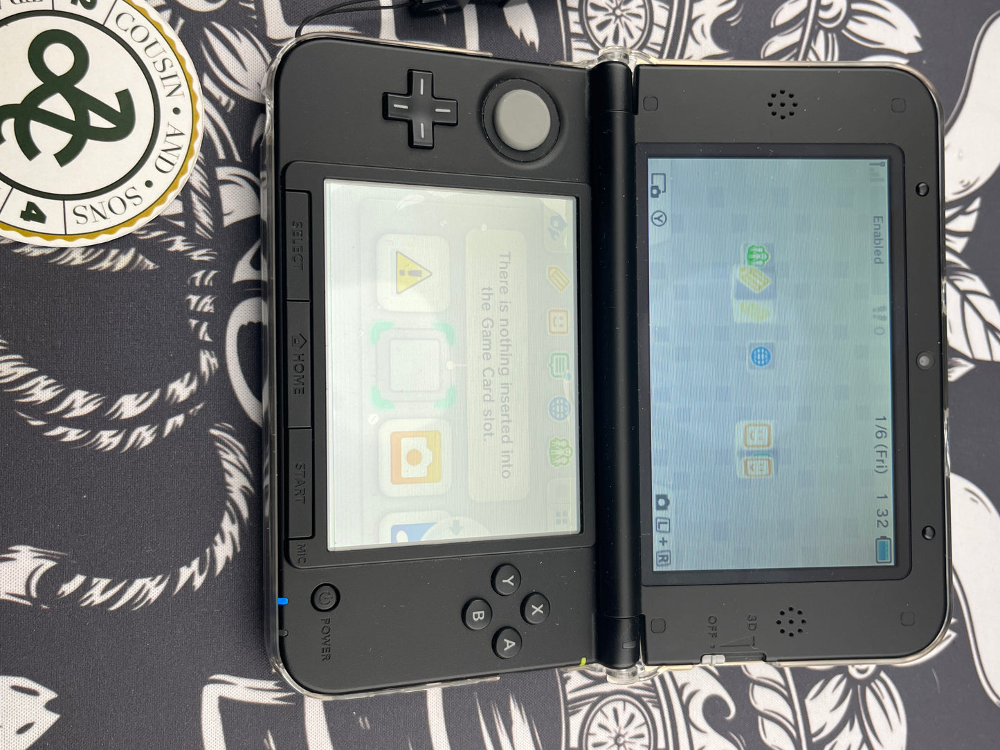 Black and Blue 3DS XL Loose with 5 Games