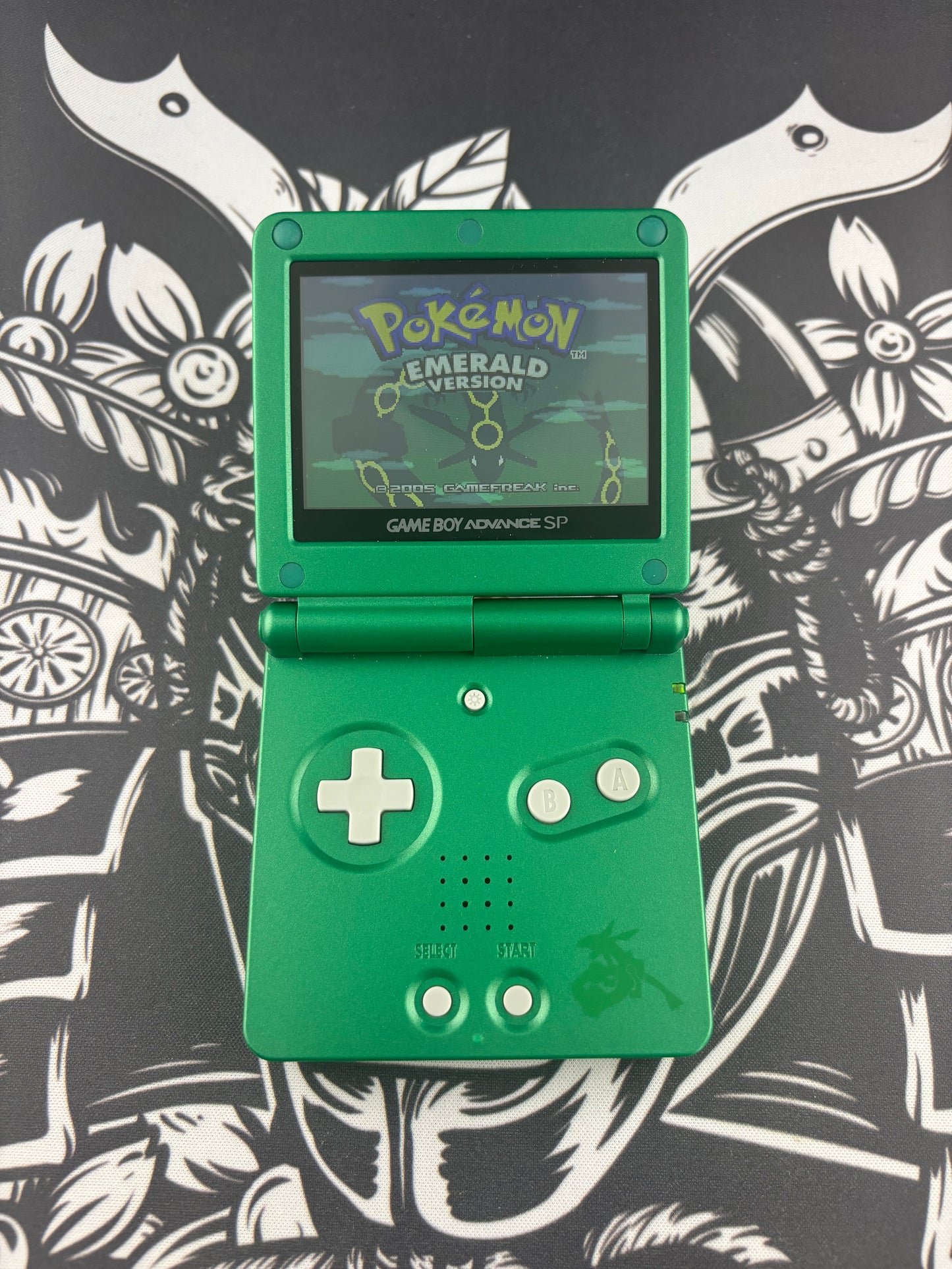 Pokémon Emerald Good Label Loose