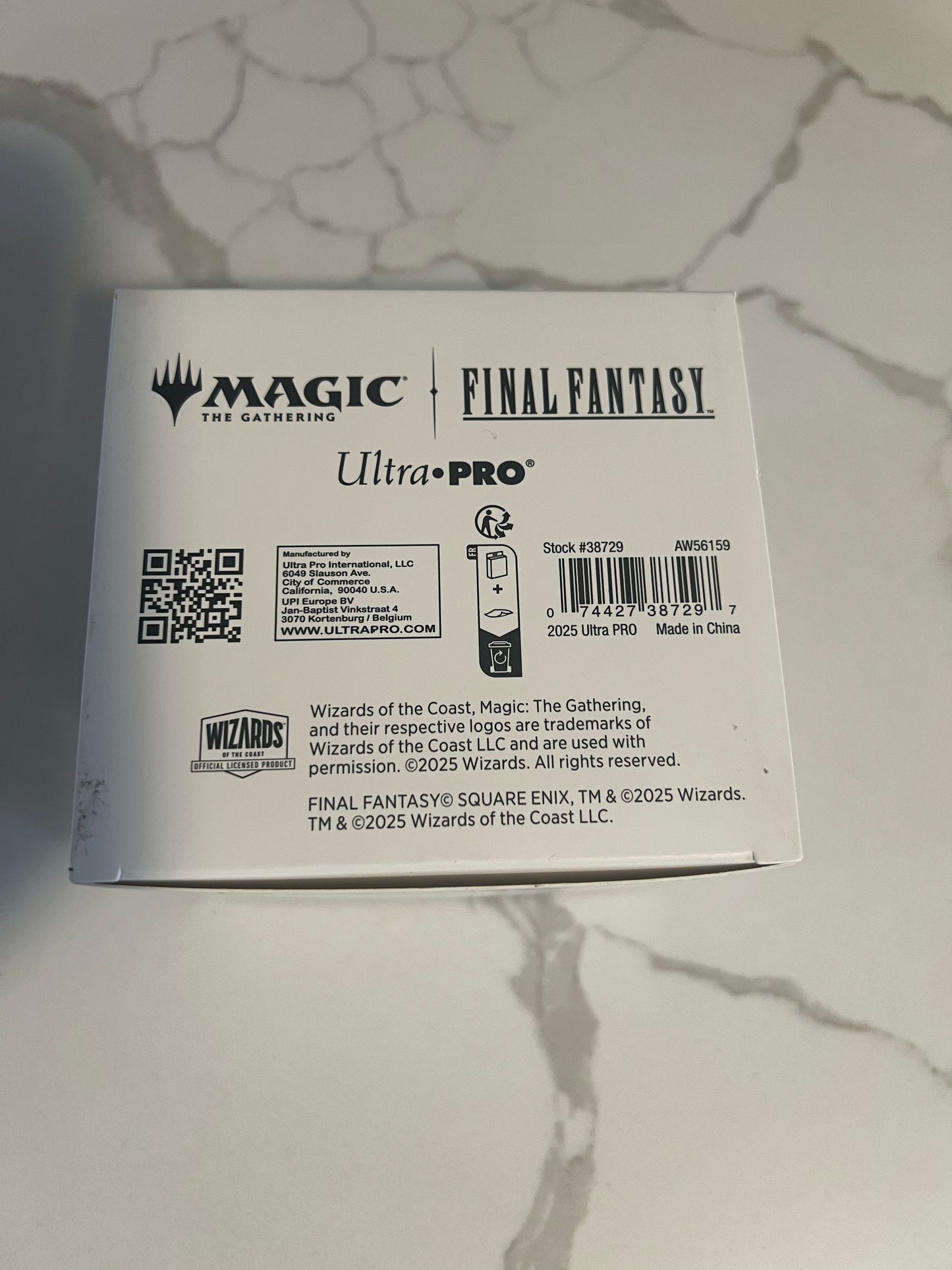 Ultra-Pro MTG Final Fantasy Alcove Edge Deck Box - Cloud