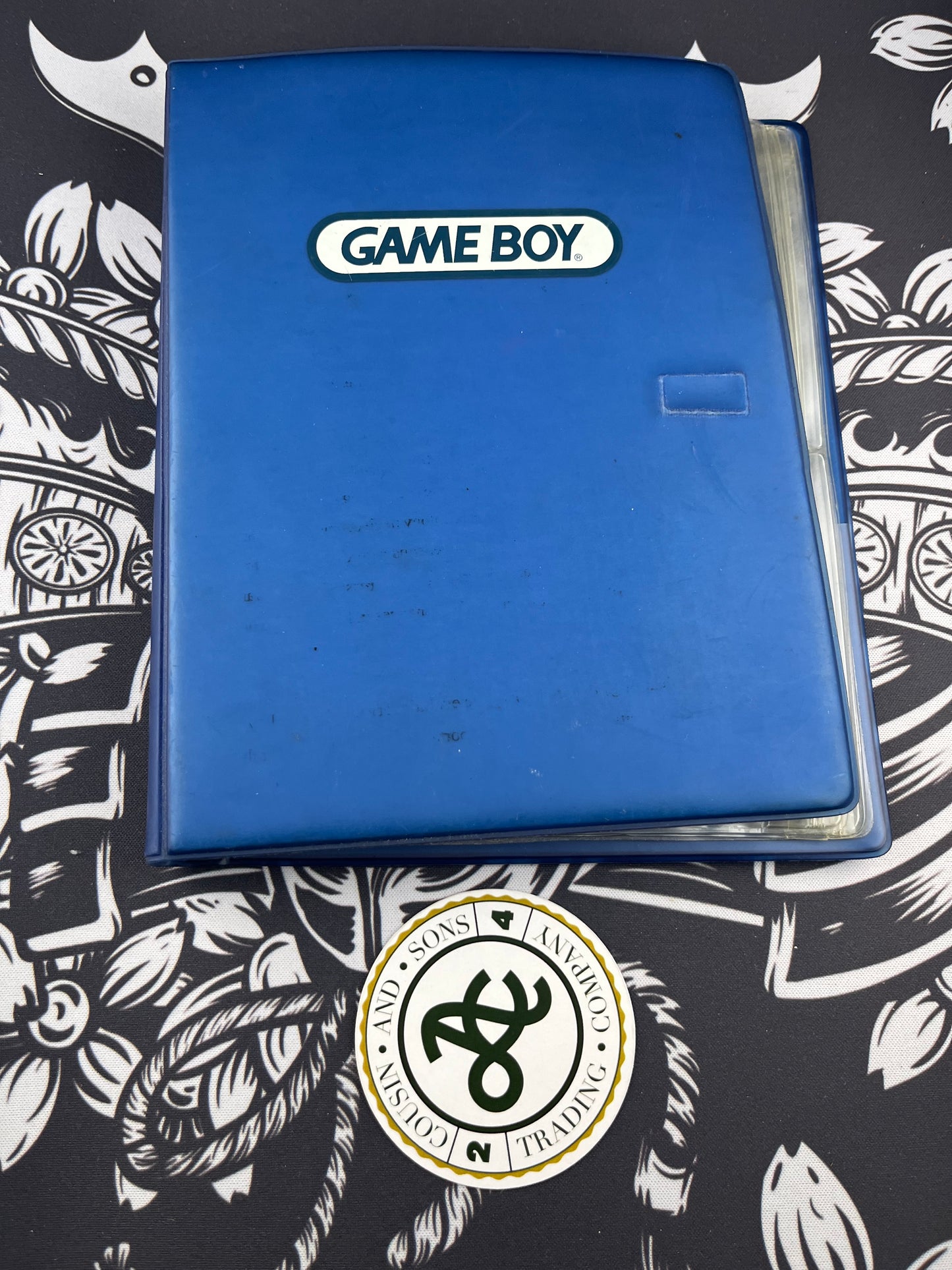 Blue OEM Nintendo Gameboy Cartridge Book Holder Case Folio Binder Holds 16 (broken latch)