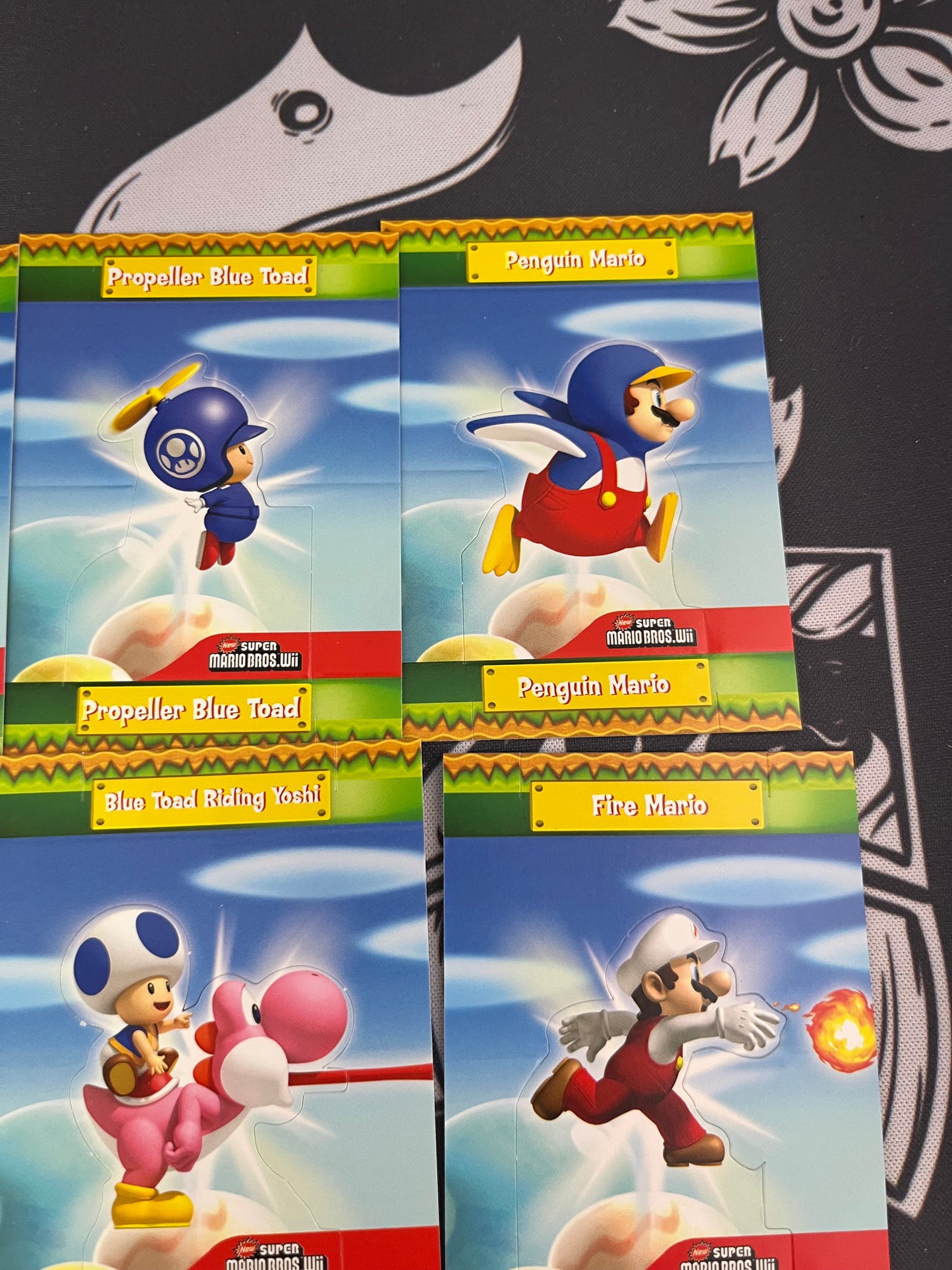 Super Mario Bros Wii Standee 10/10