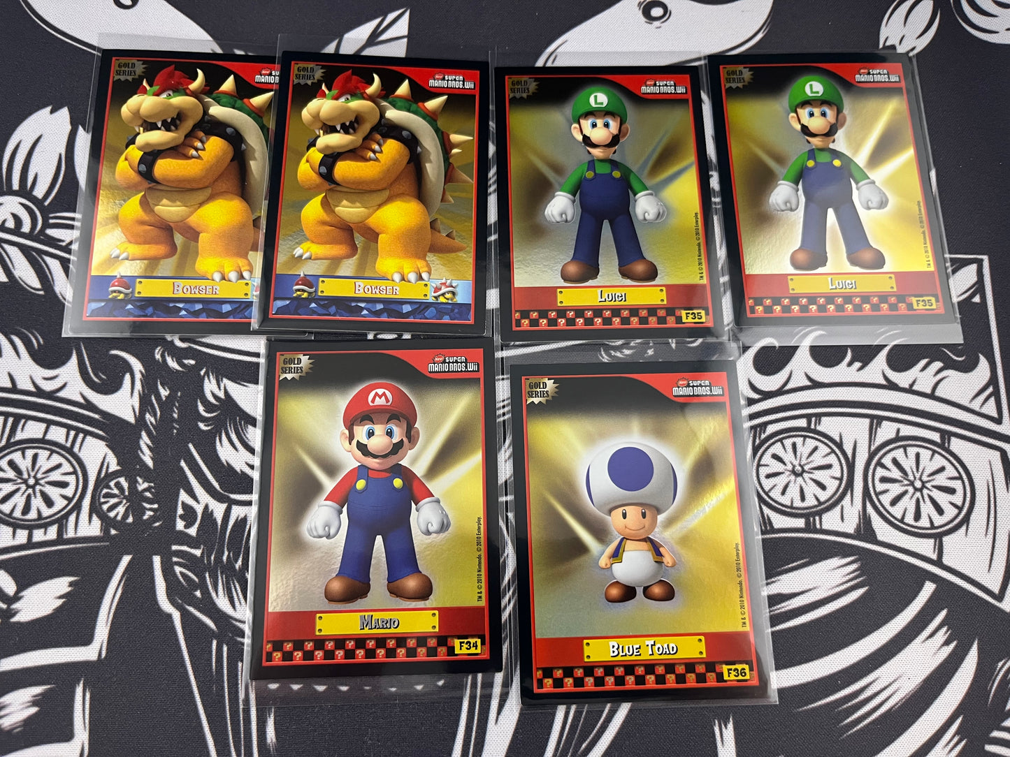 Super Mario Bros Gold Foil Set 6 cards