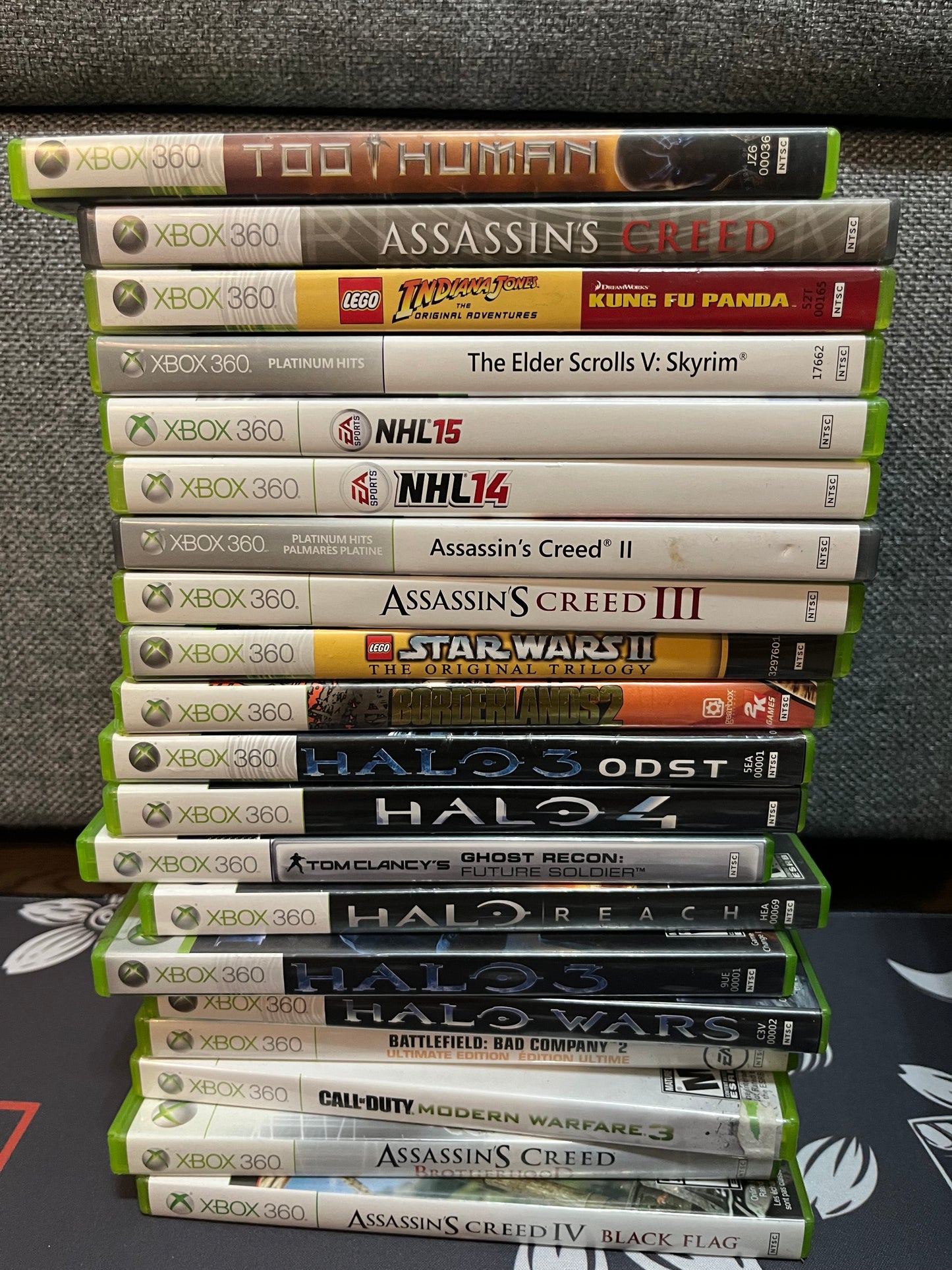 Xbox 360 Slim with 20 Games