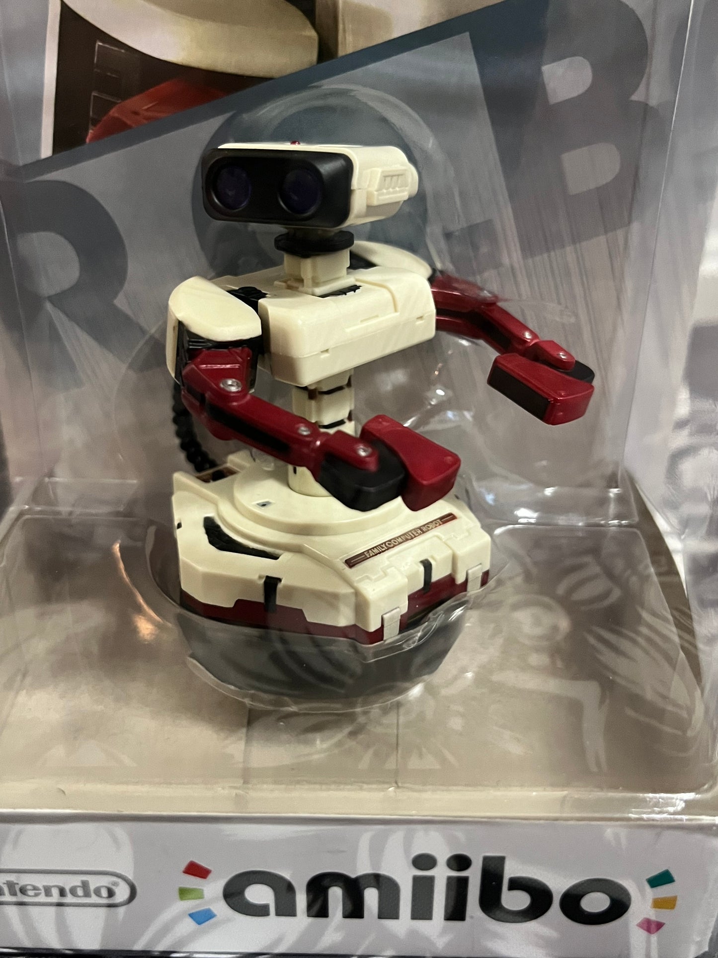 ROB Amiibo (Super Smash Bros.) R.O.B. Famicom Colors US Version - New In Box NIB