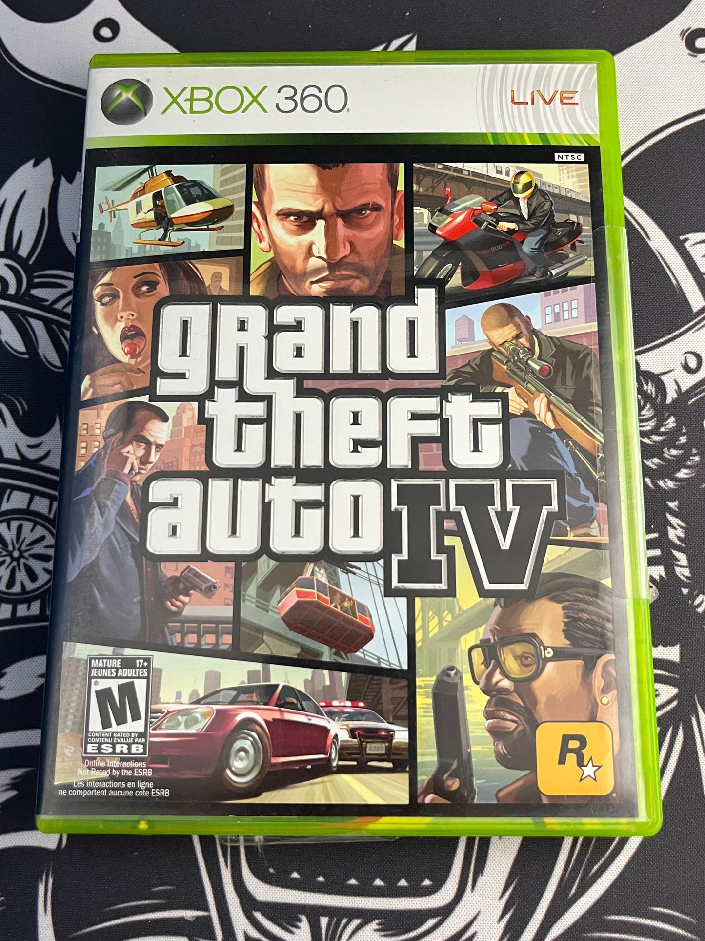 Grand Theft Auto IV Xbox 360 CIB (Dmg)