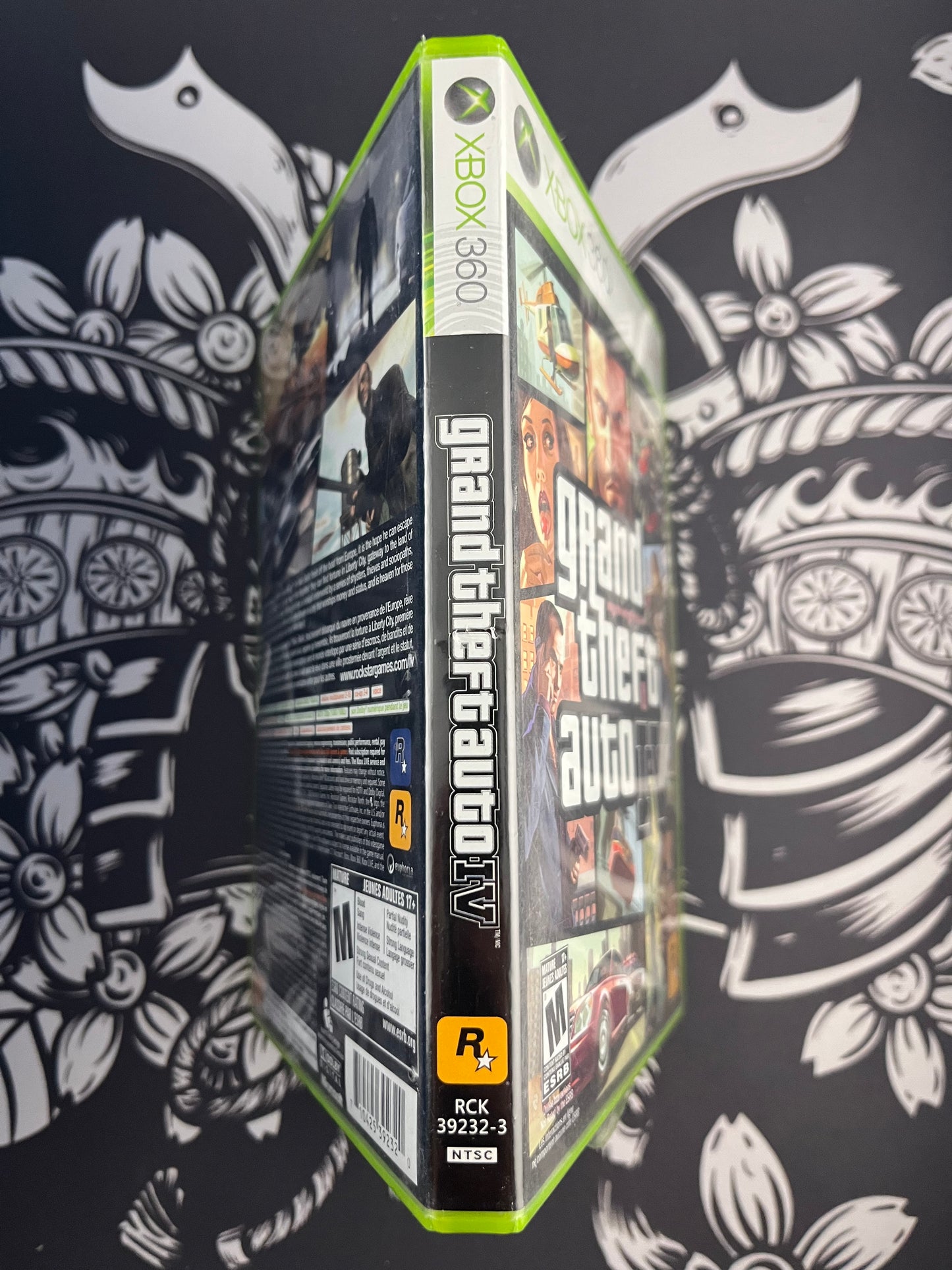 Grand Theft Auto IV Xbox 360 CIB (Dmg)