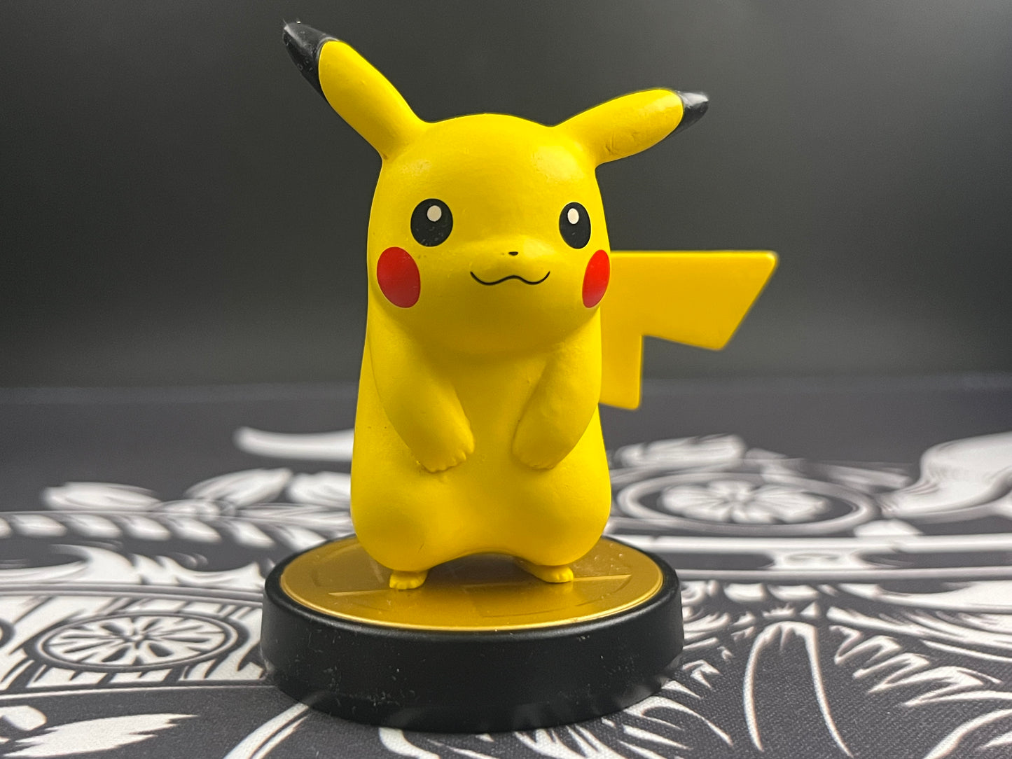 Pikachu Amiibo loose