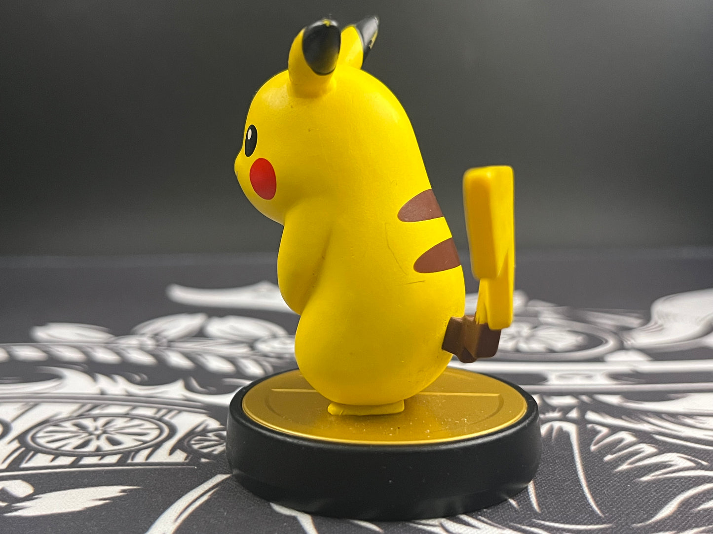 Pikachu Amiibo loose