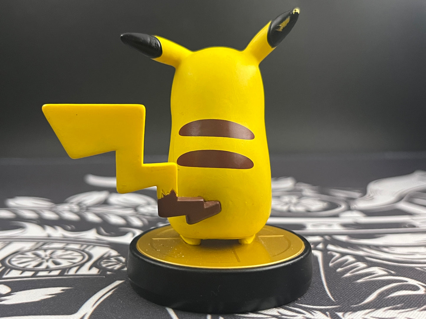 Pikachu Amiibo loose