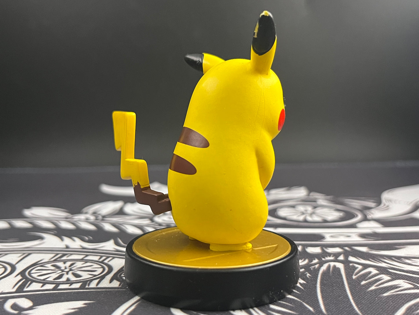 Pikachu Amiibo loose