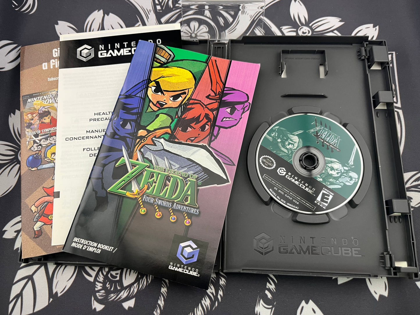 The Legend of Zelda Four Swords Adventure GameCube CIB (Copy)