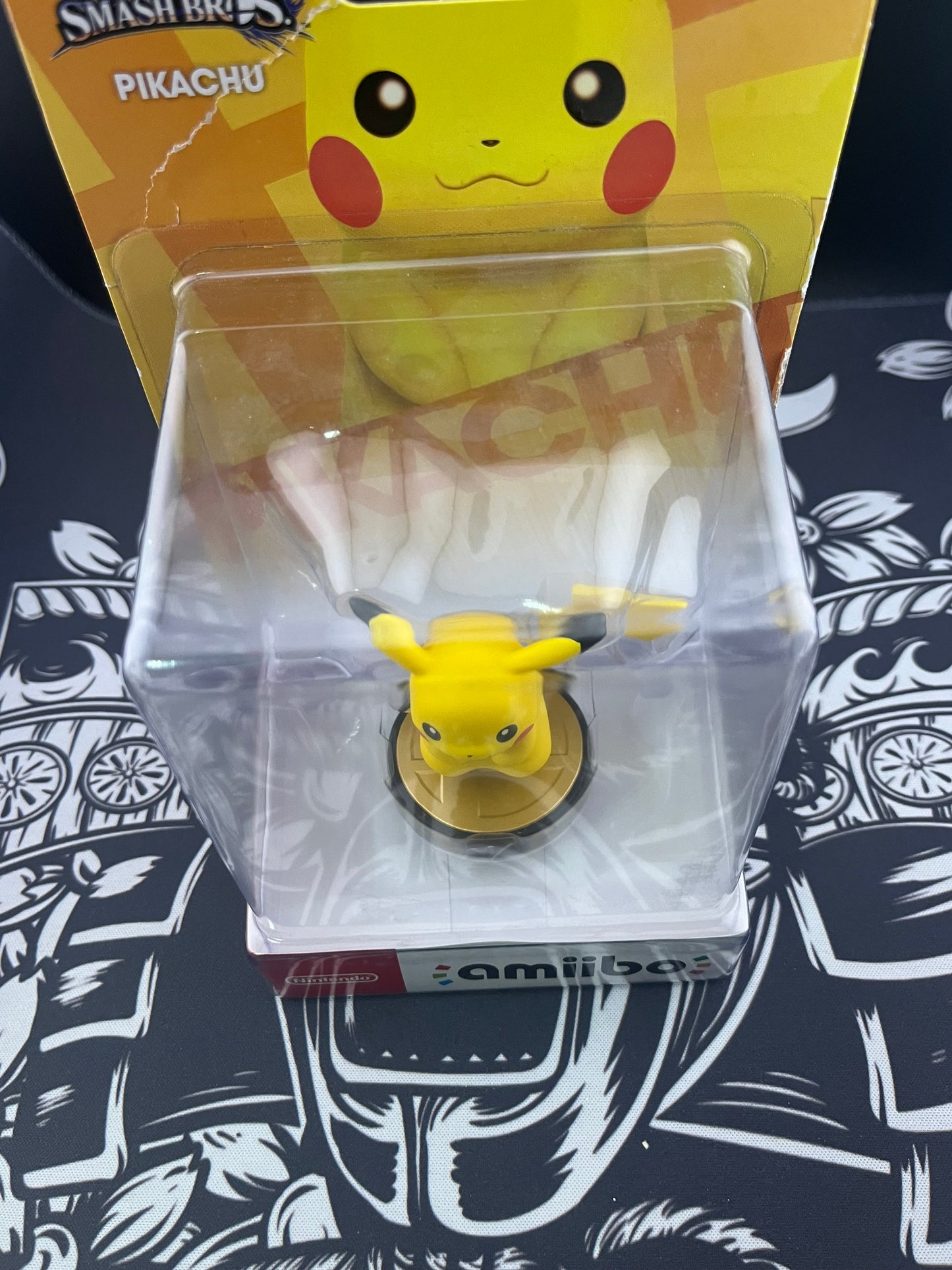 Super Smash Bros Pikachu Amiibo BNIB