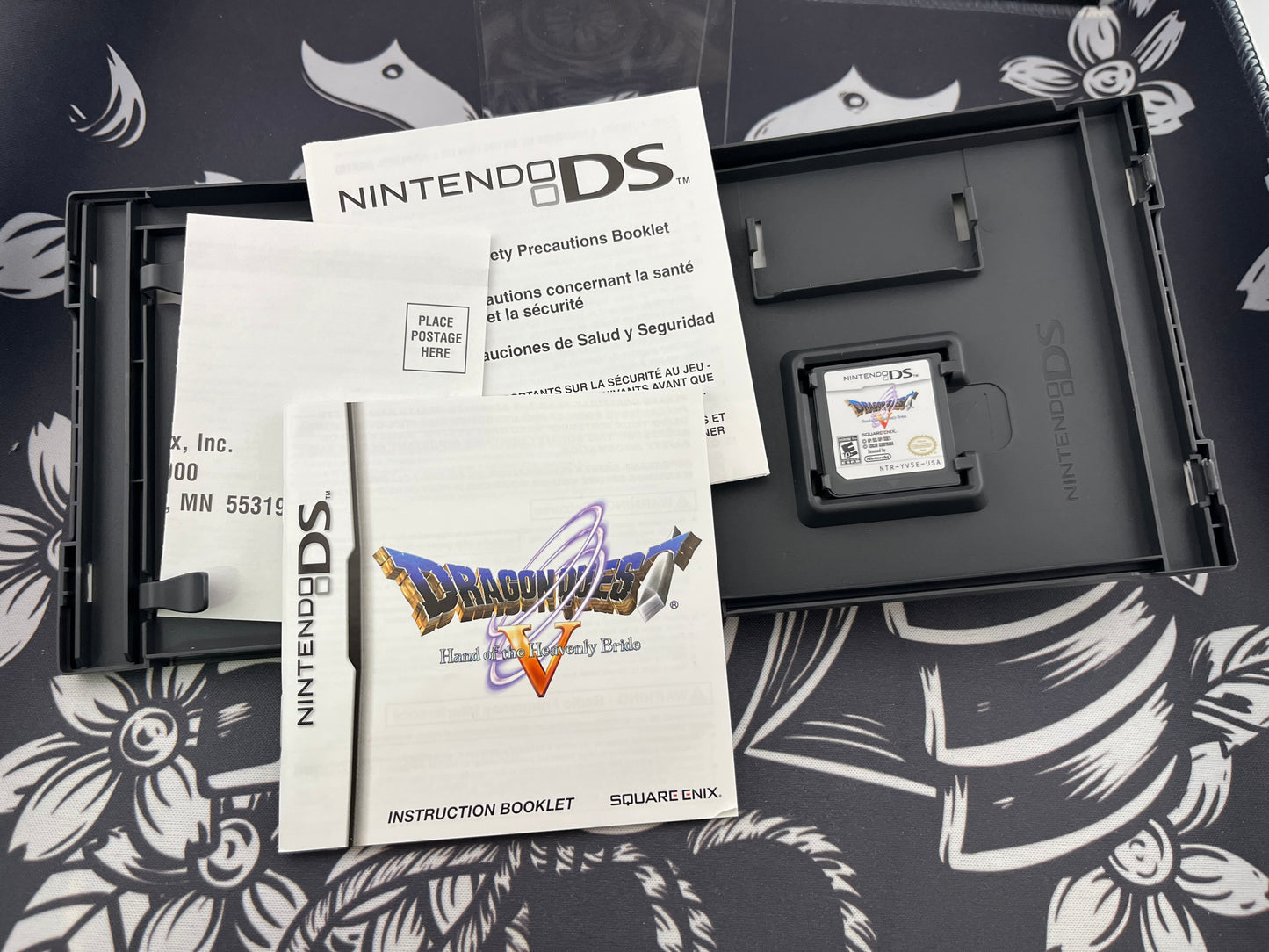 Dragon Quest V 5 Hand of the Heavenly Bride DS CIB