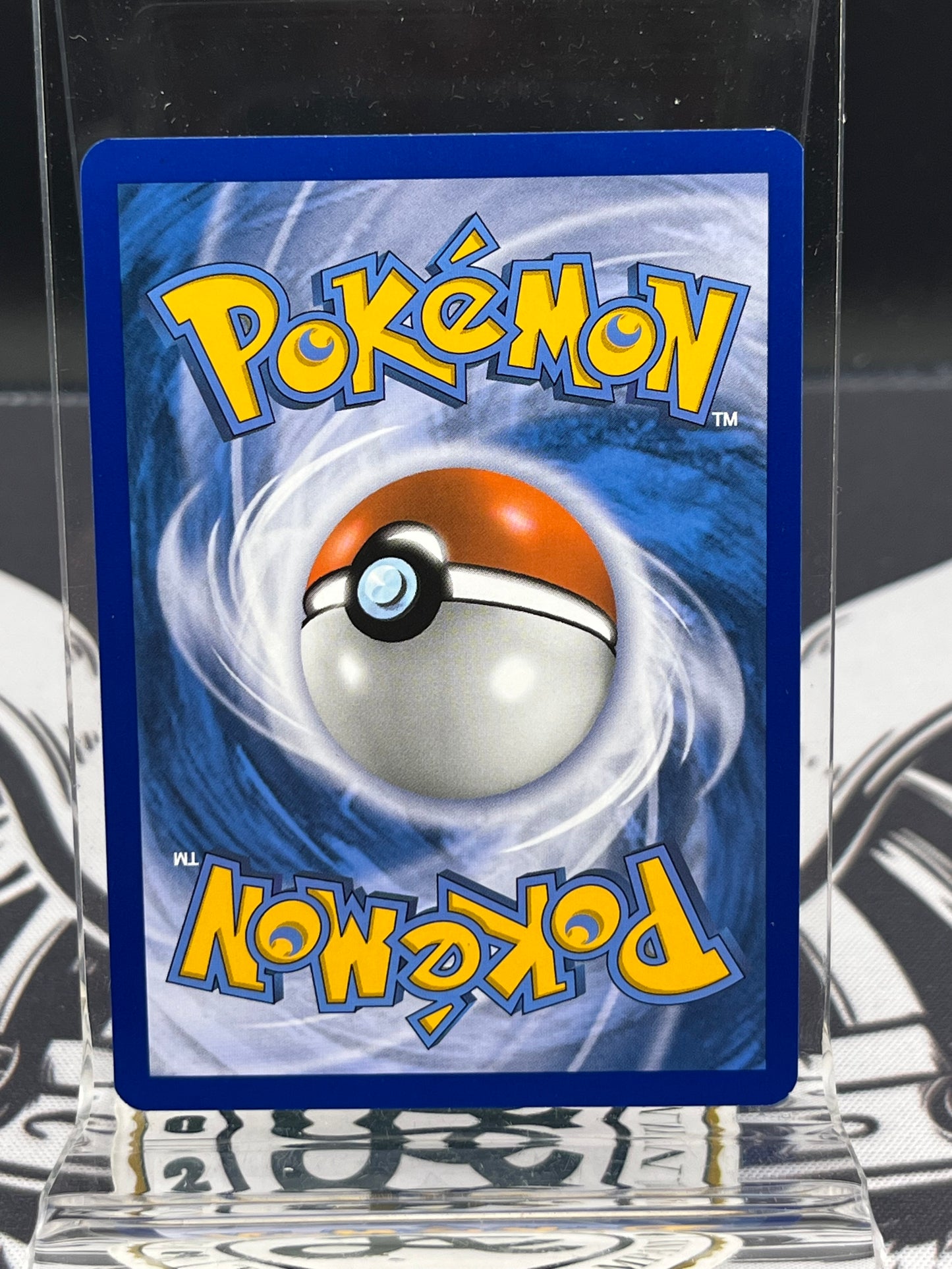 Reshiram & Charizard GX - 194/214 NM