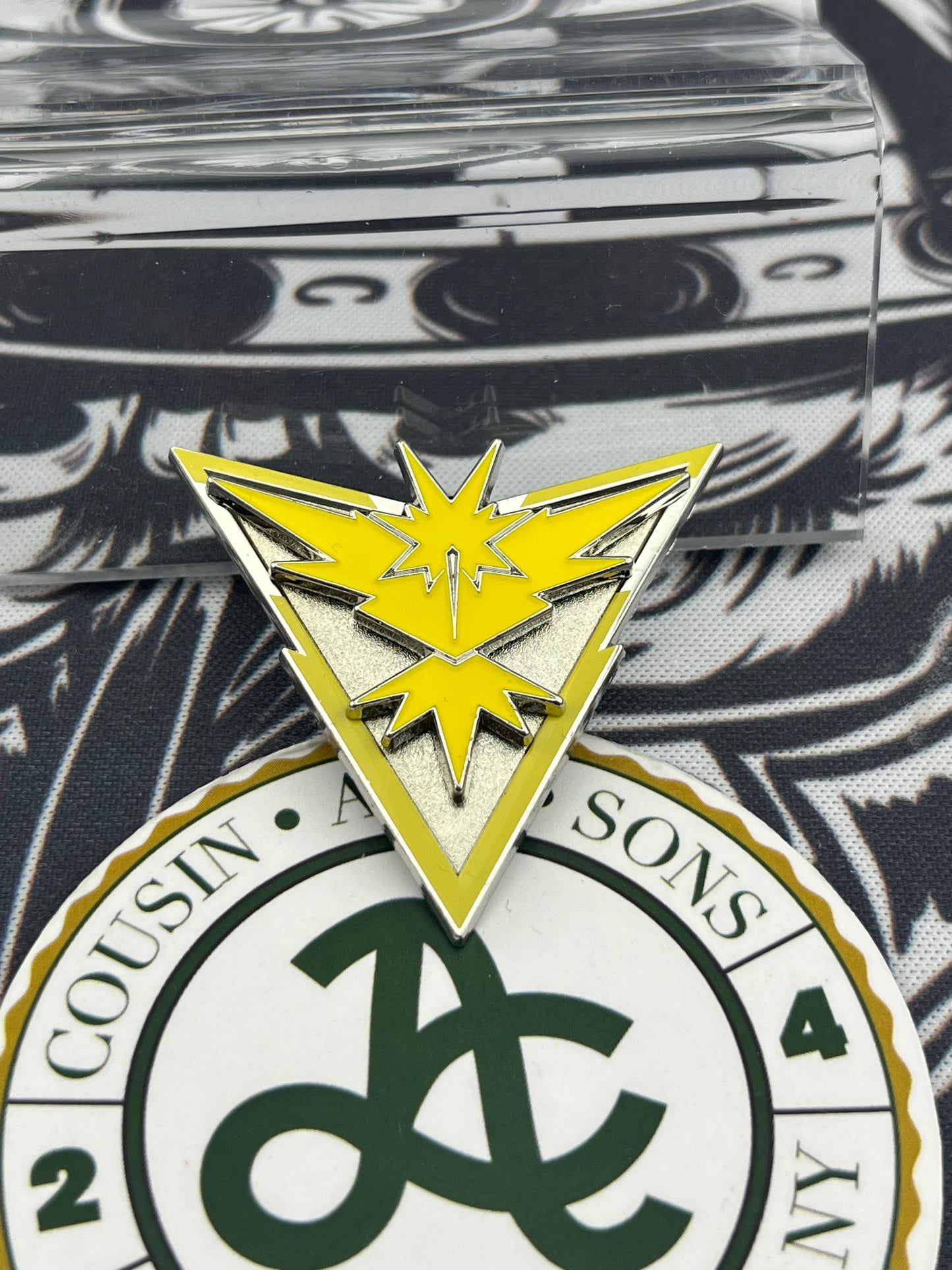 Official Team Instinct Zapdos Pokémon GO Team Pin