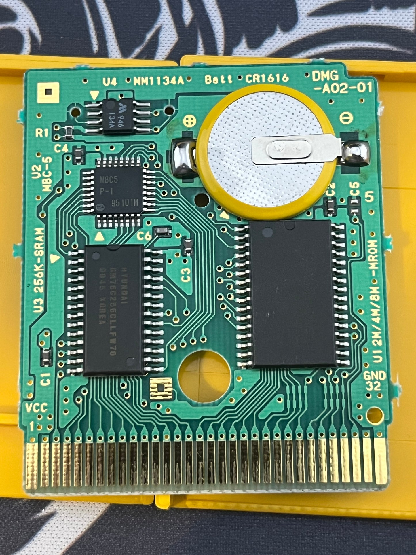 Pokémon Yellow Second Print Game and Box