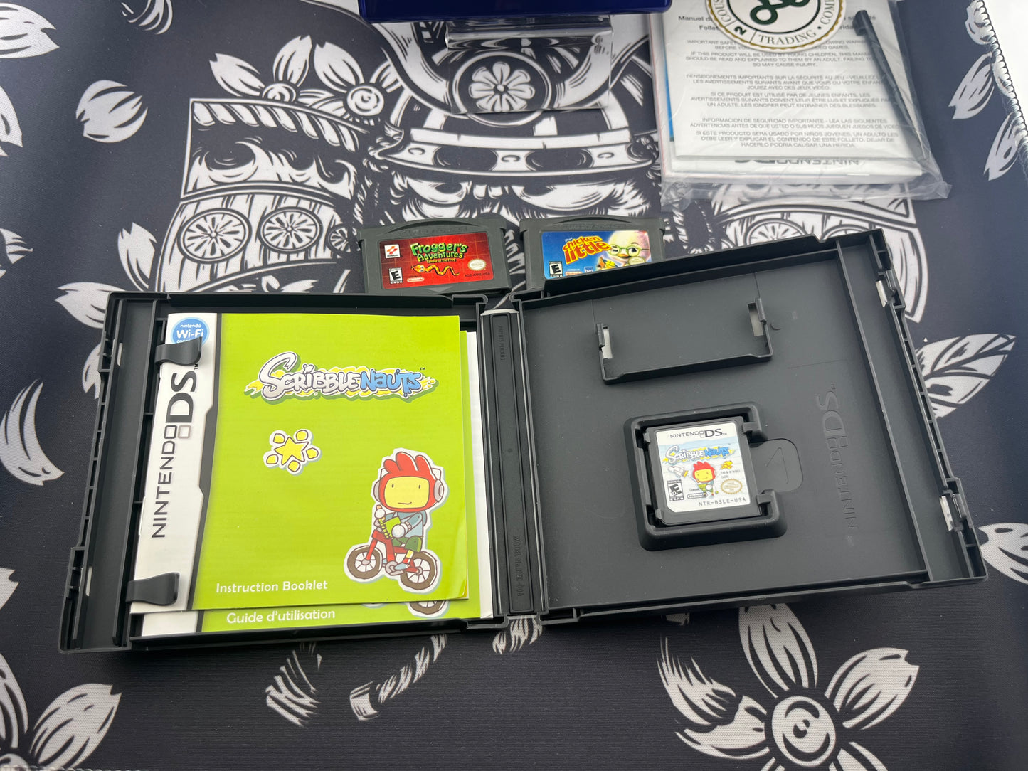 Nintendo DS Lite Cobalt Blue & Black System in Box w/Charger Excellent Mint! CIB+ 4 games (Charity)