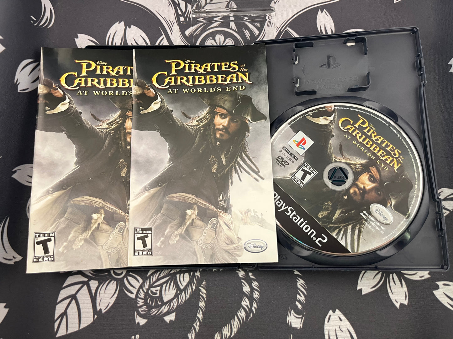 Pirates of the Caribbean at World End PS2 CIB