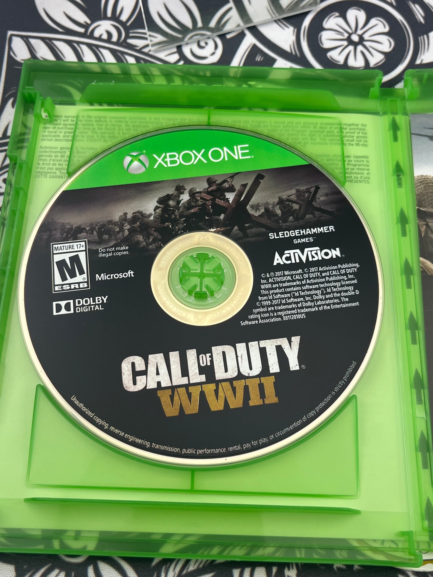 Call of Duty WW2 Xbox One CIB