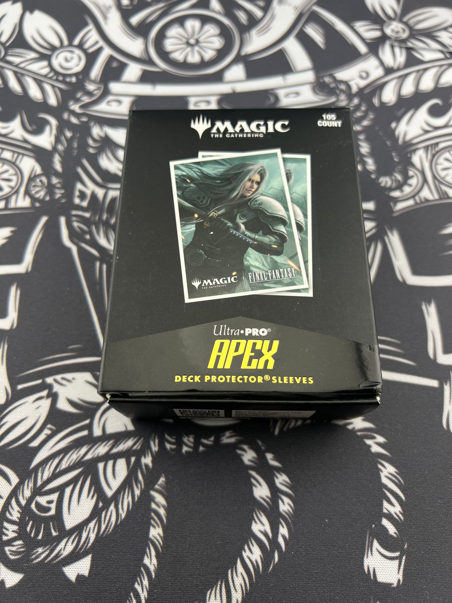 Final Fantasy MTG Sephiroth Deck Sleeves