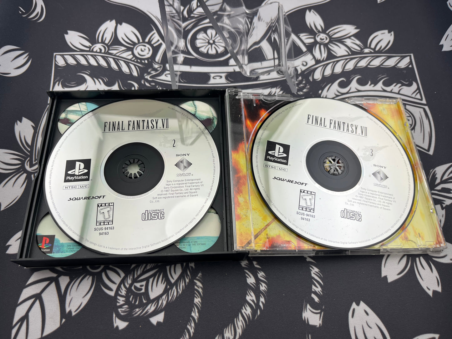 Final Fantasy VII 7 Greatest Hits PS1 CIB