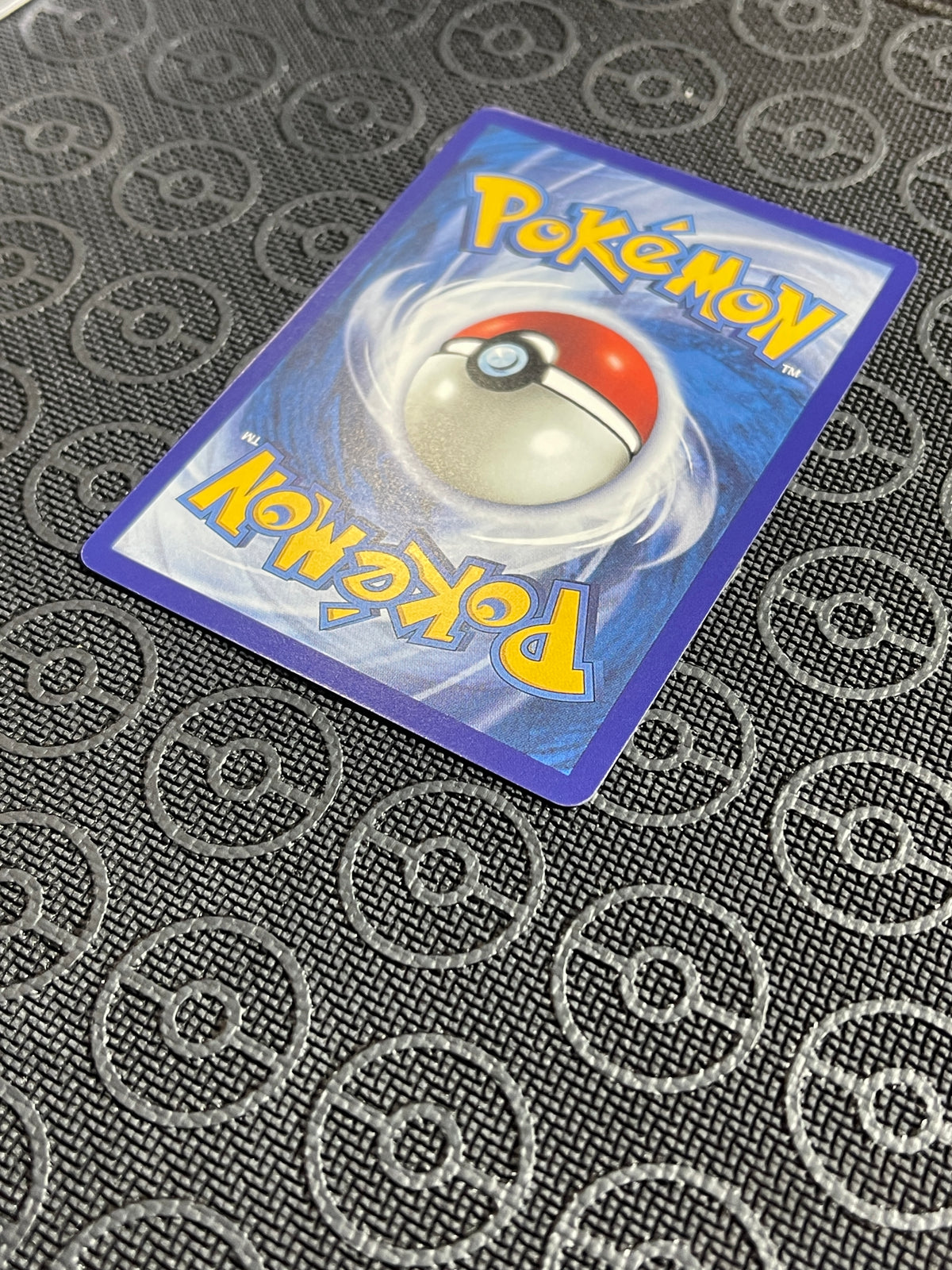 Wartortle- 1st Edition Shadowless Base Set 42/102 NM