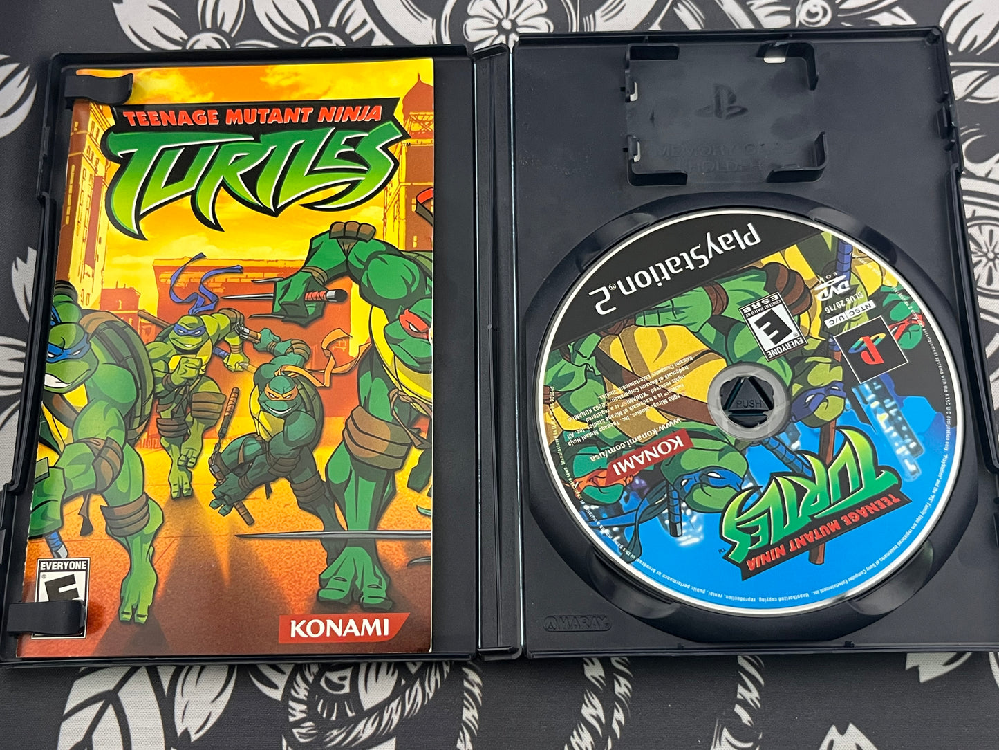 Teenage Mutant Ninja Turtles PS2 CIB