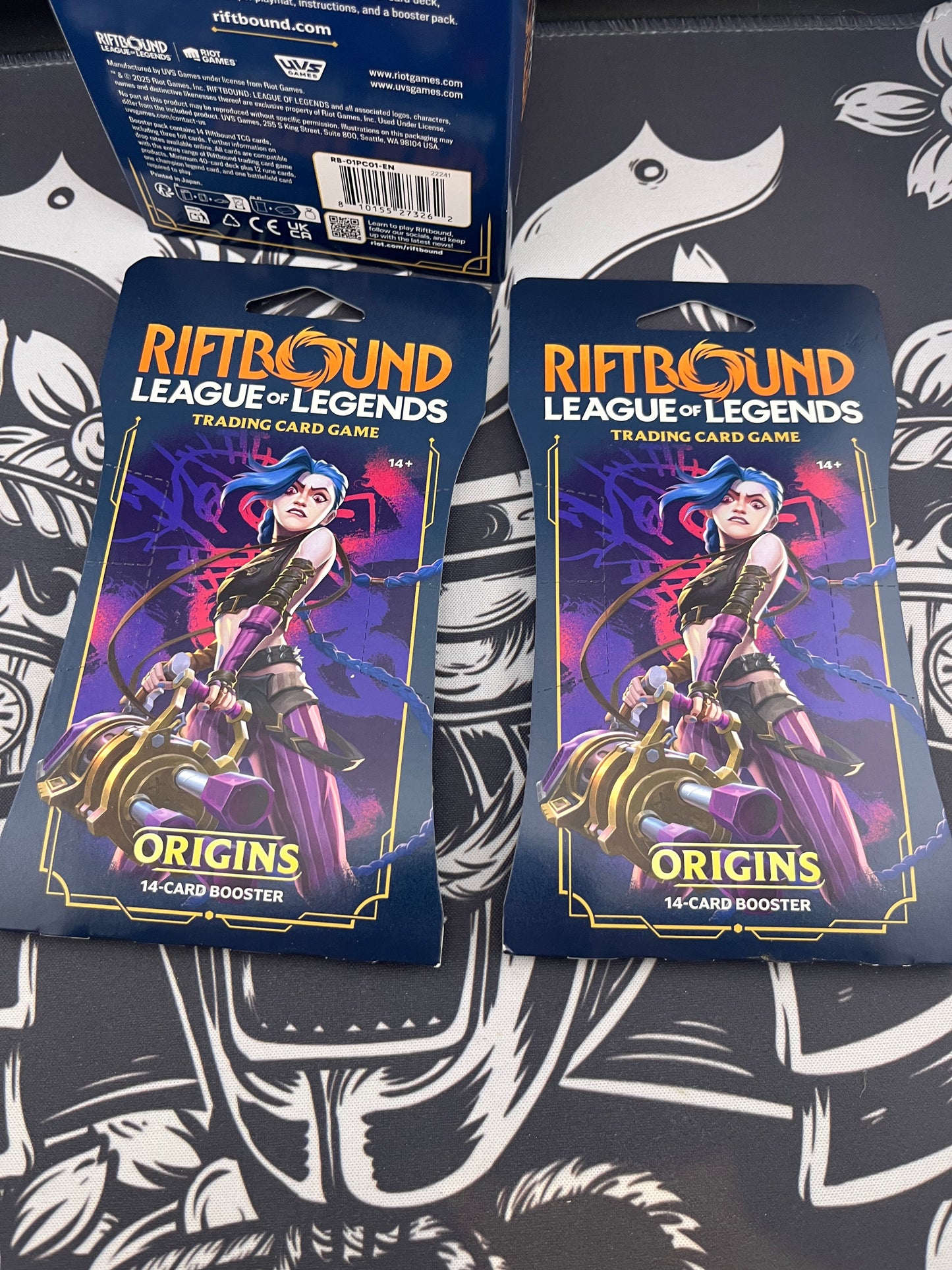 Riftbound League of Legends TCG Champion Deck Jinx + 2 Single Booster packs