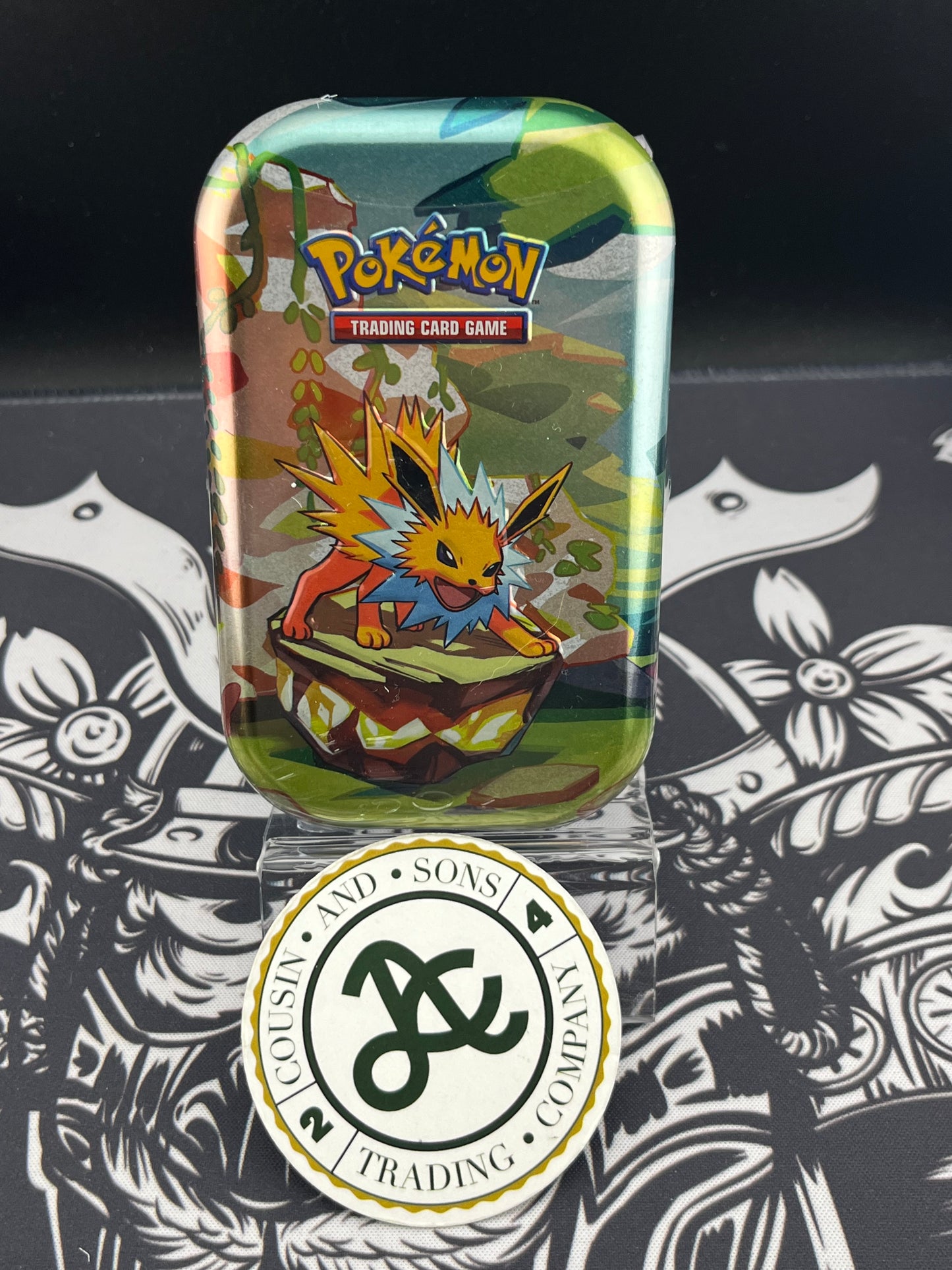 Prismatic Evolution Mini Tin - Jolteon