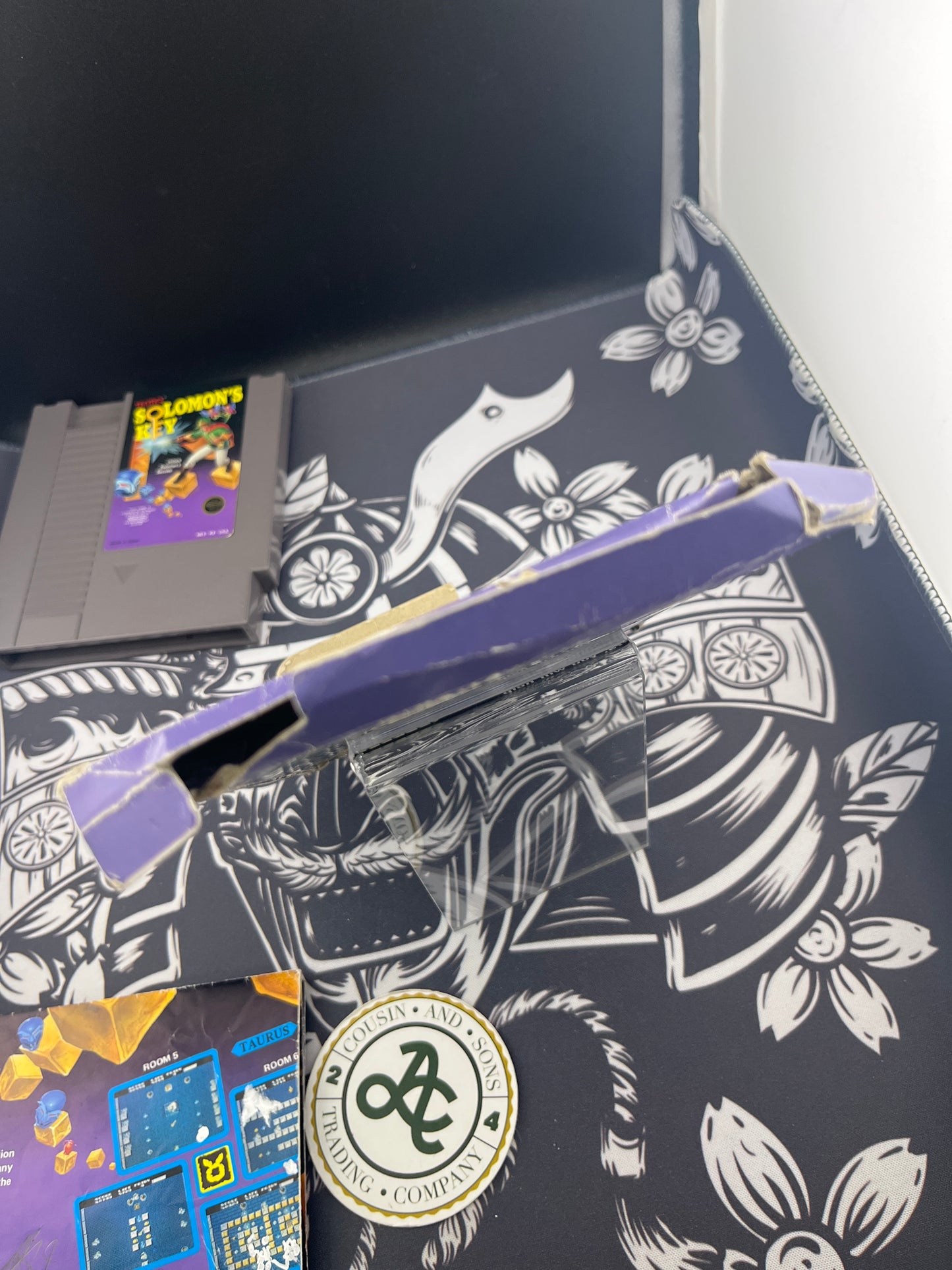 Solomon’s Key NES - Box, manual, Cartridge (broken box)