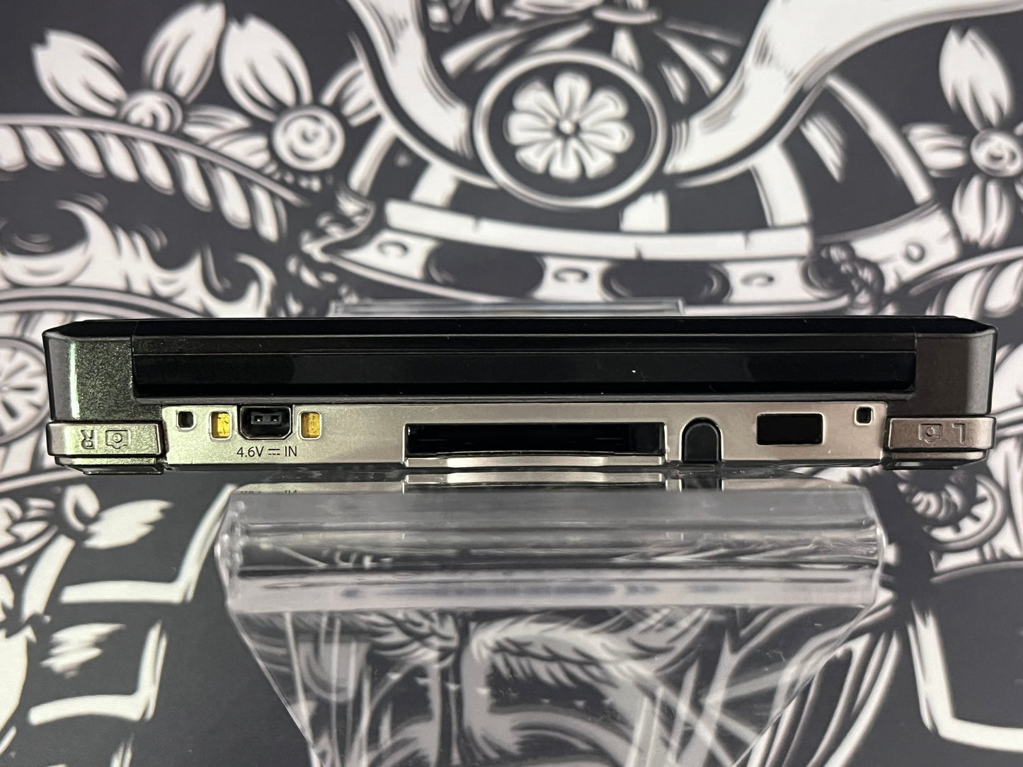 Cosmo Black 3DS Console CIB (No Game Included)