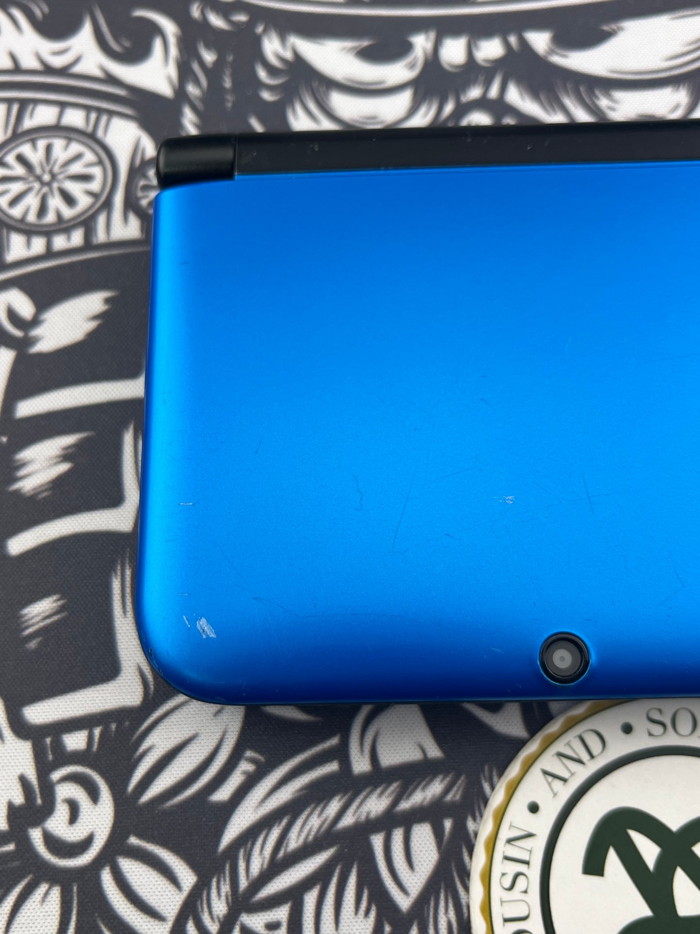 Black and Blue 3DS XL Loose with 4 Games