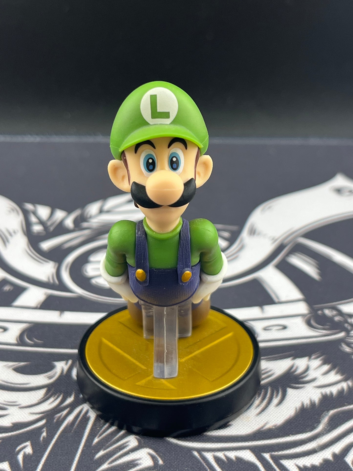 Luigi Amiibo Loose