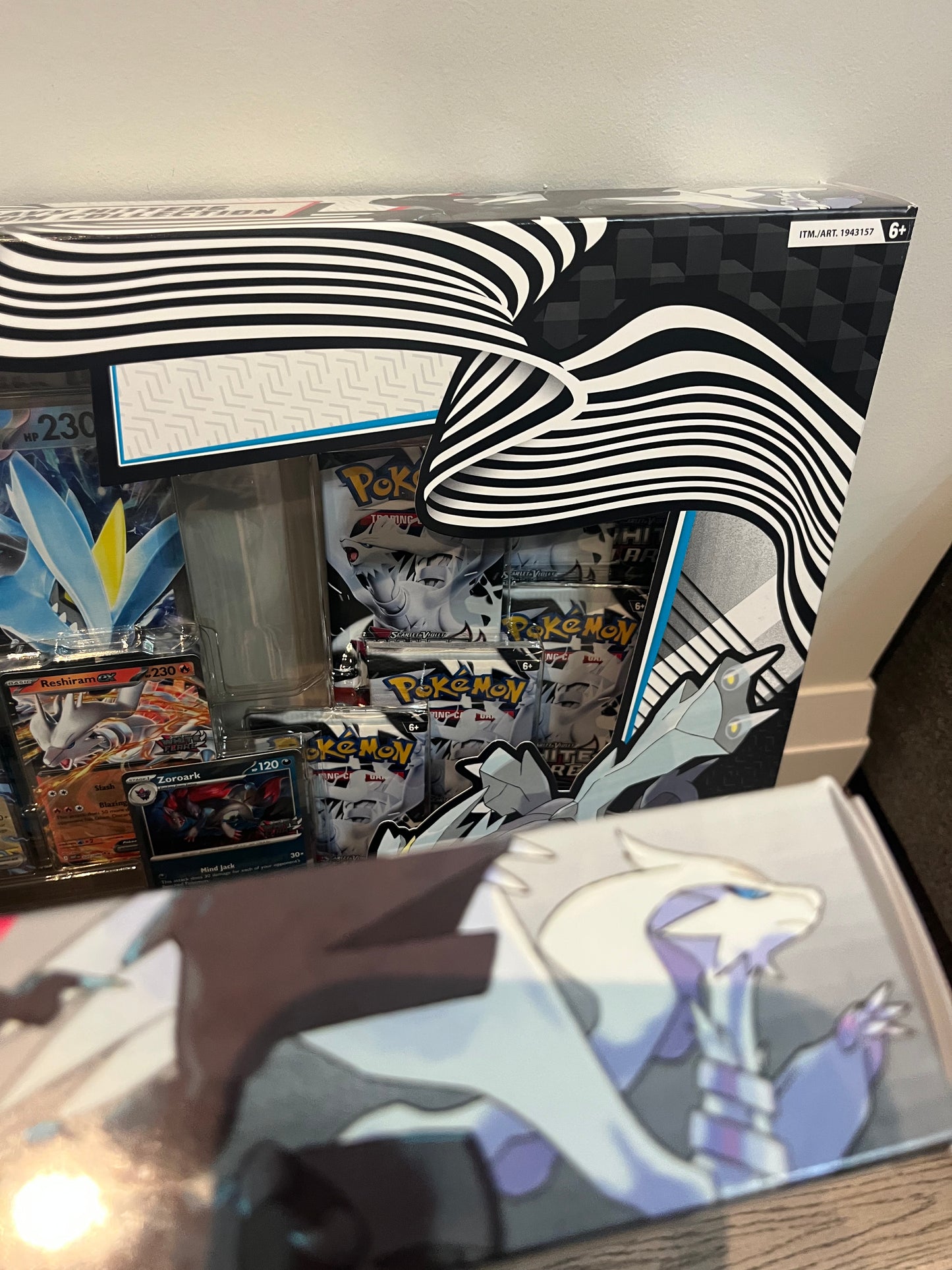 Black Bolt White Flare Heavy Hitters (2 Units) - Factory Sealed BNIB