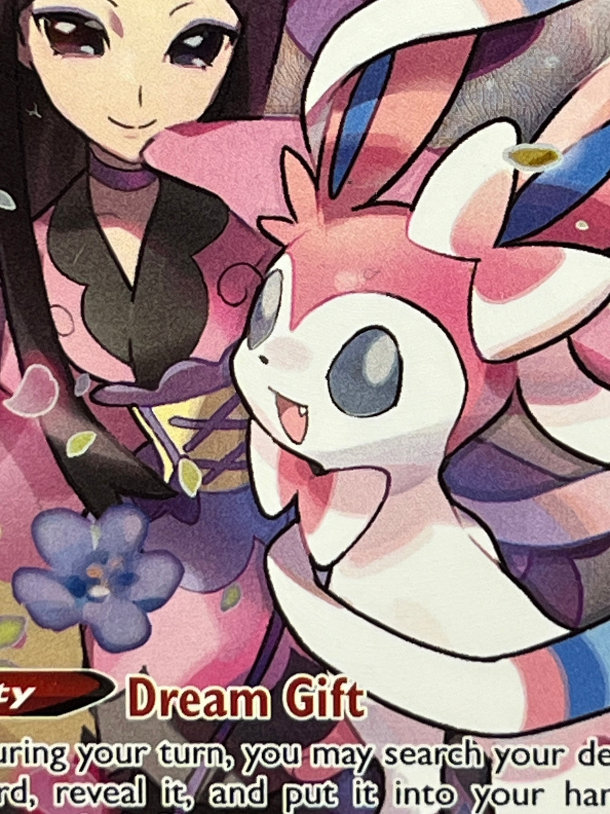Sylveon V - TG14/TG30 NM