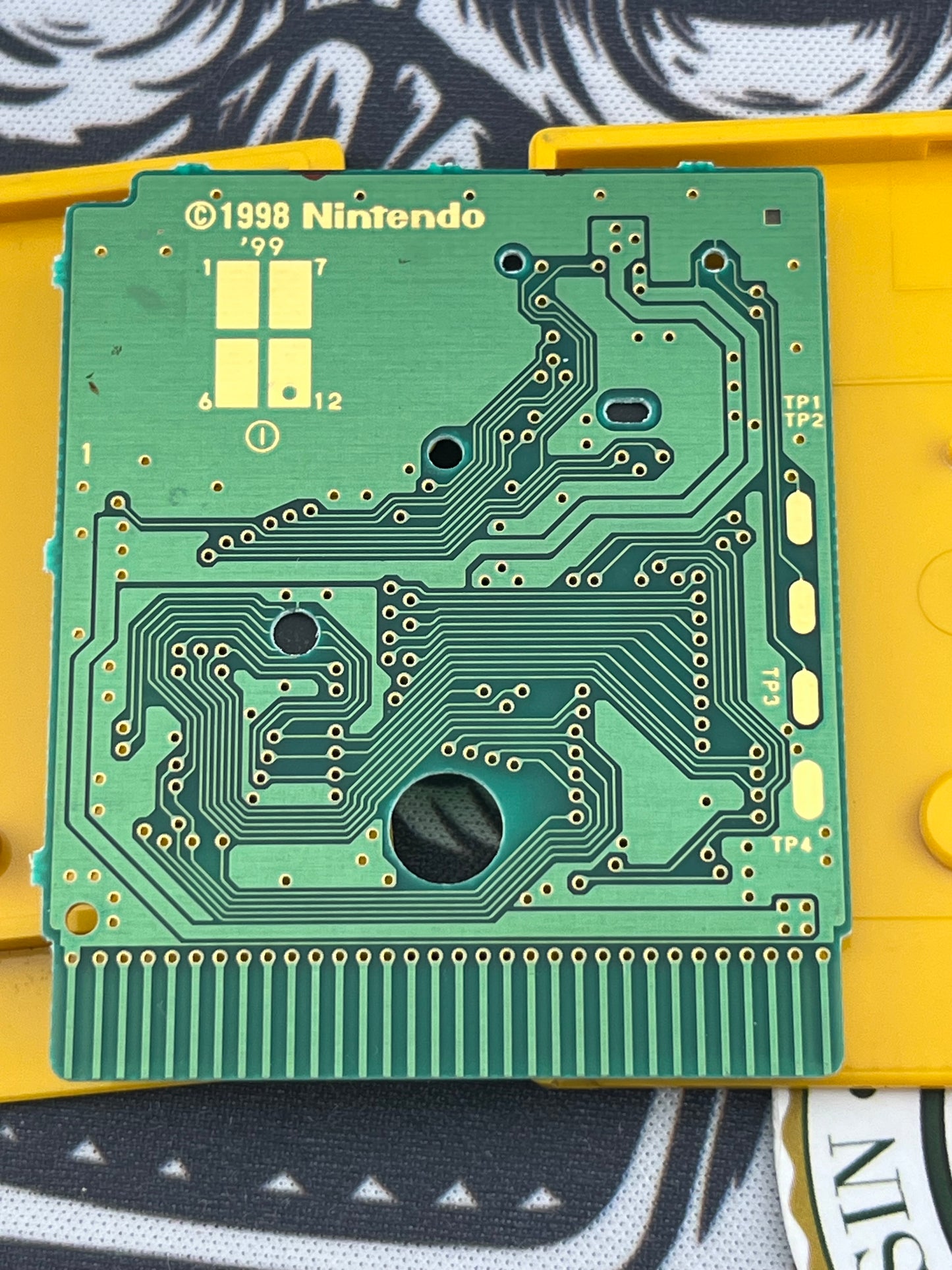 Pokémon Yellow Gameboy Loose bad Label