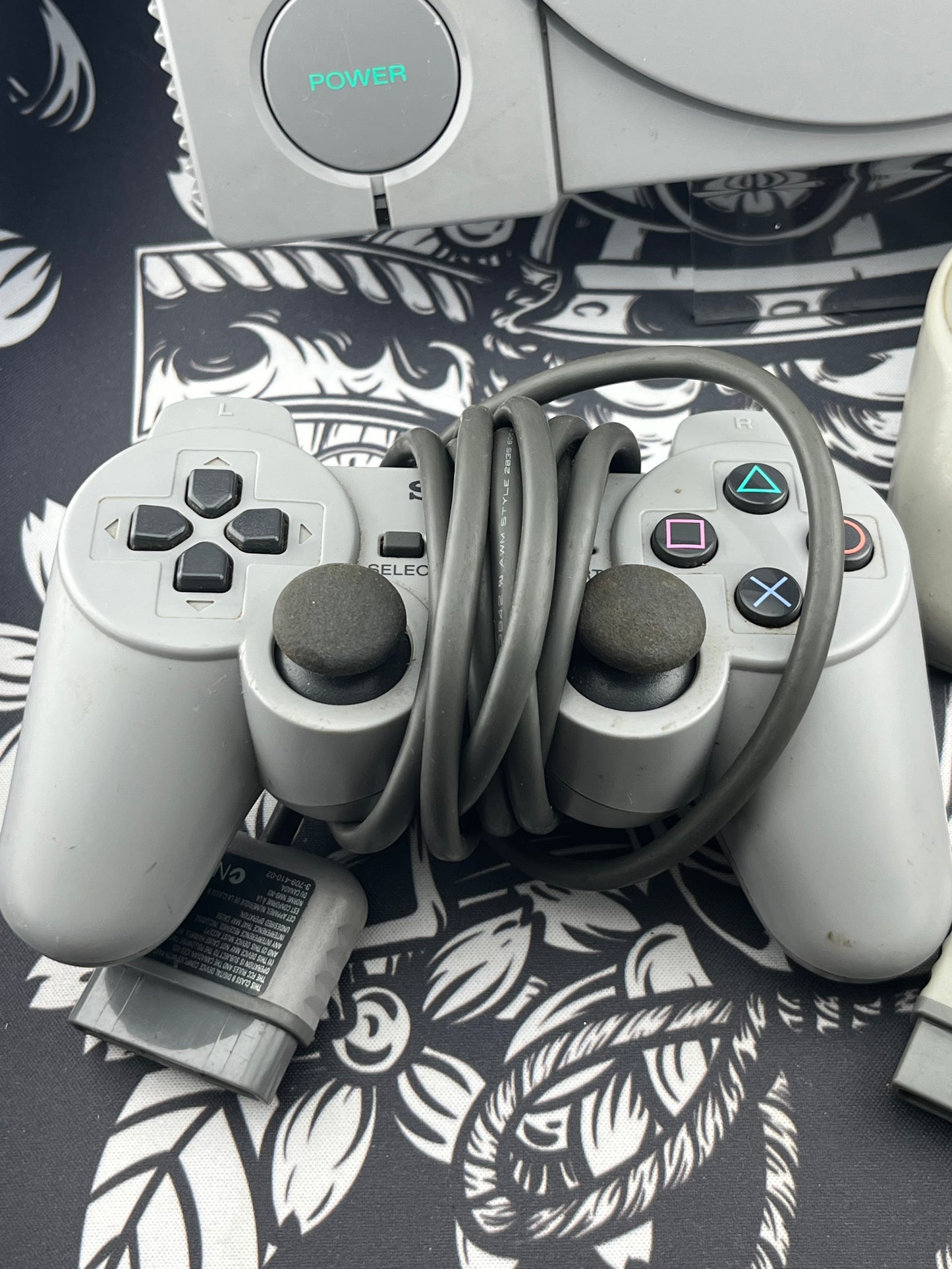 Sony PlayStation PS1 Original Console Grey 2 controllers + Cords SCPH-9001