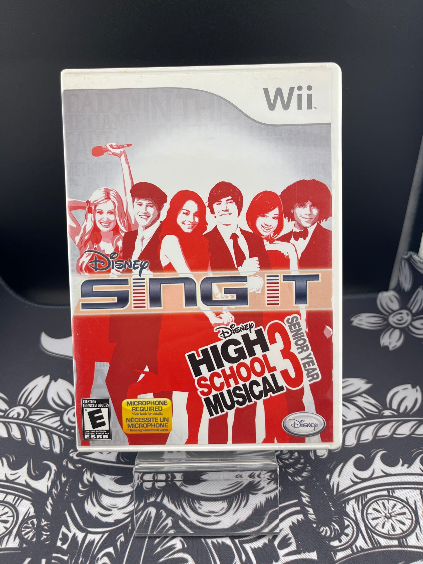 Disney Sing It High School Musical 3 Senior Year Wii CIB