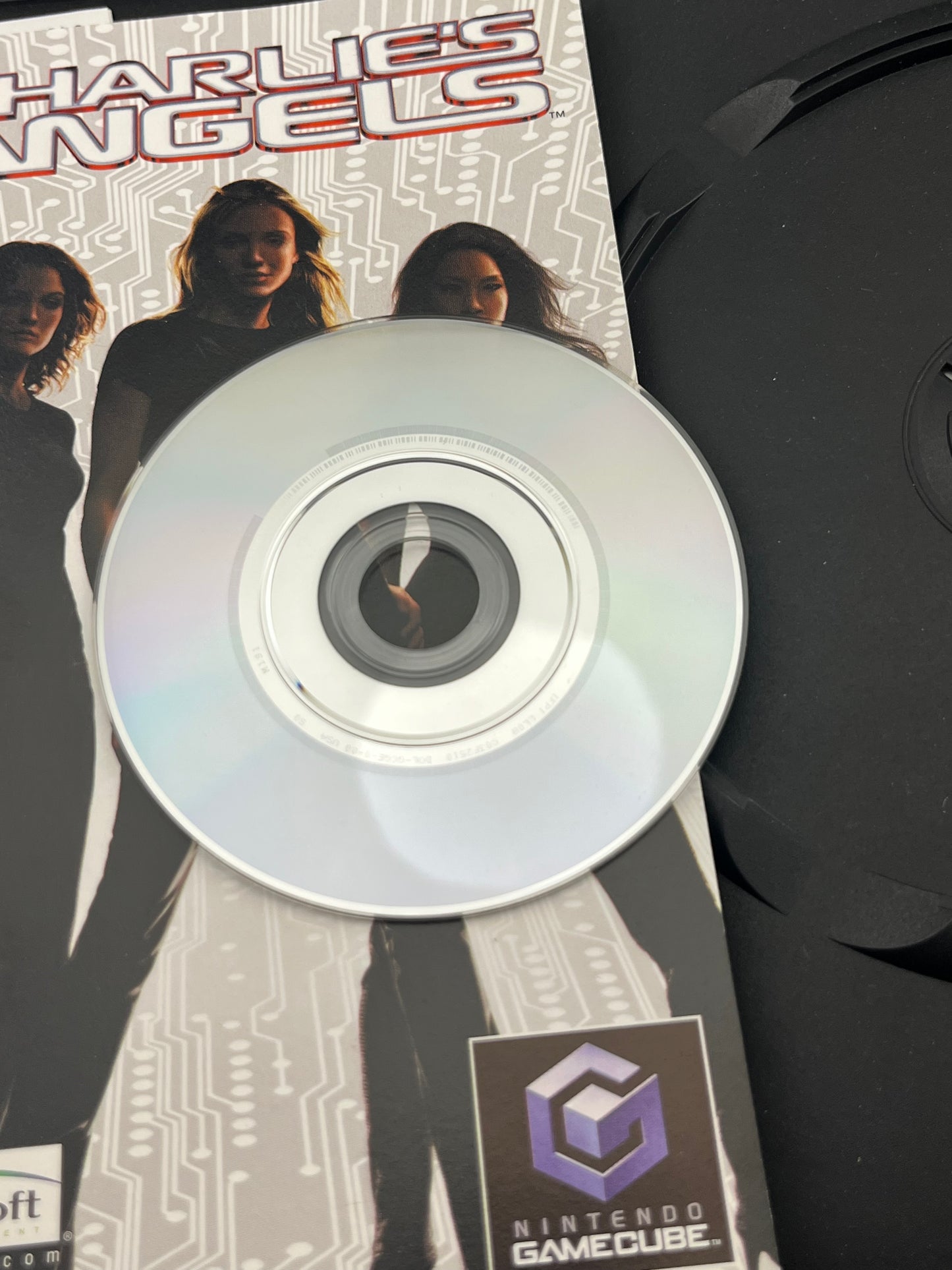 Charlie’s Angels GameCube CIB