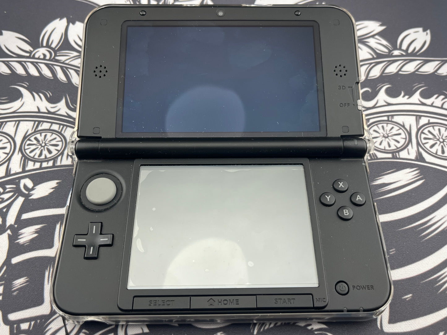 Black and Blue 3DS XL Loose with 5 Games