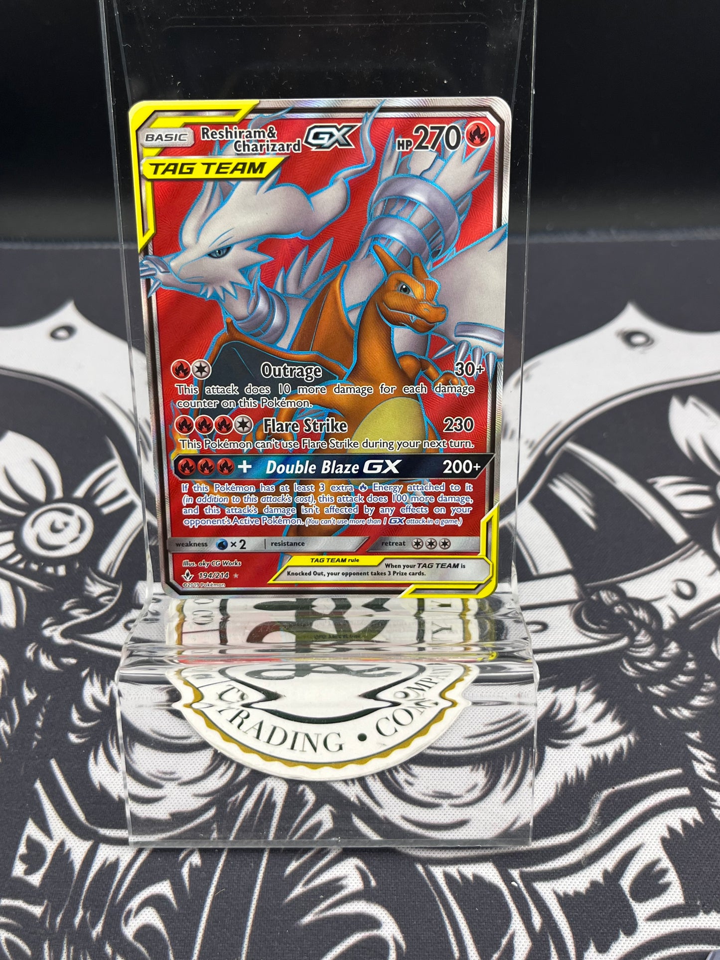 Reshiram & Charizard GX - 194/214 NM