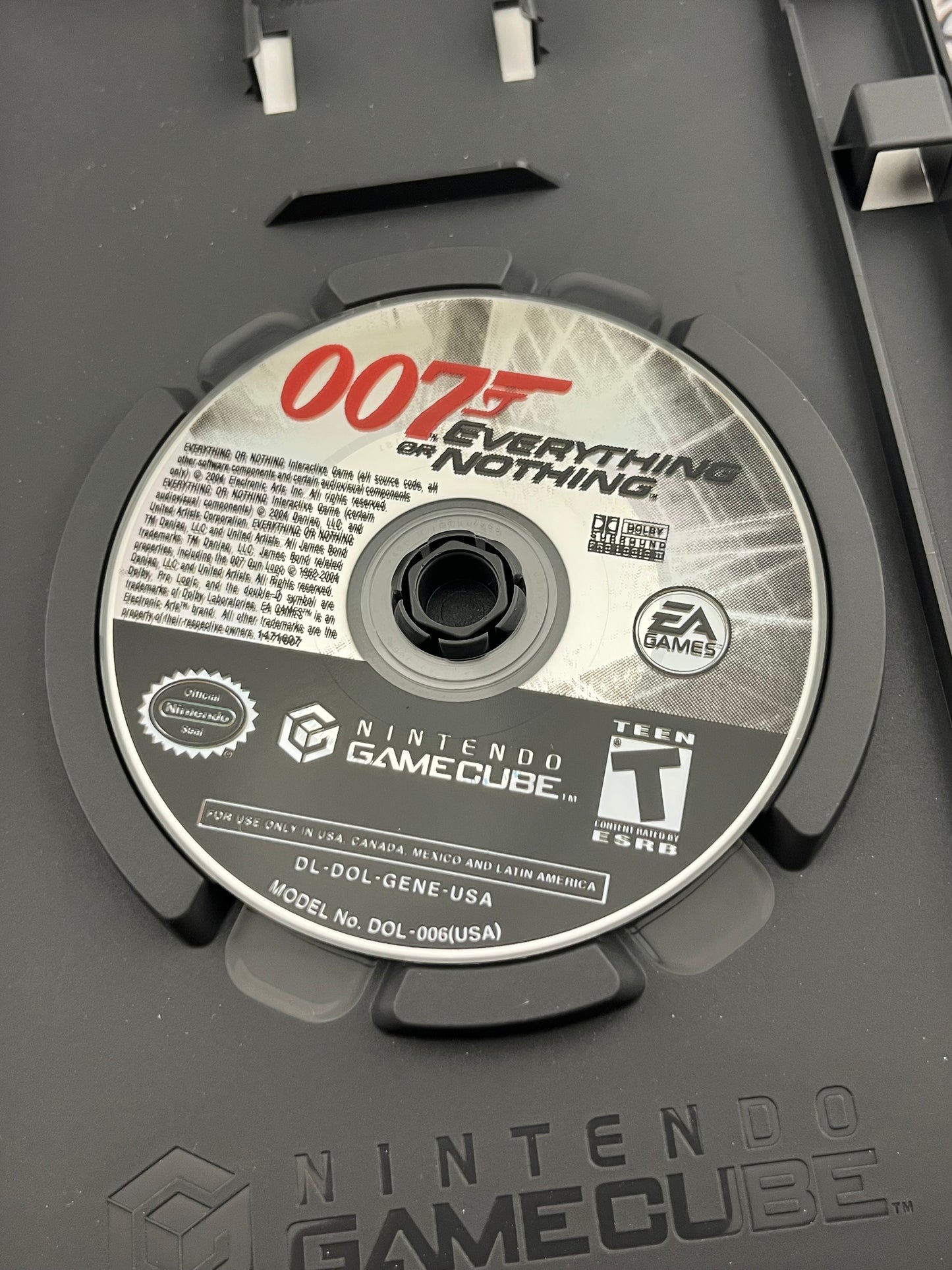 007 Everything or Nothing GameCube CIB
