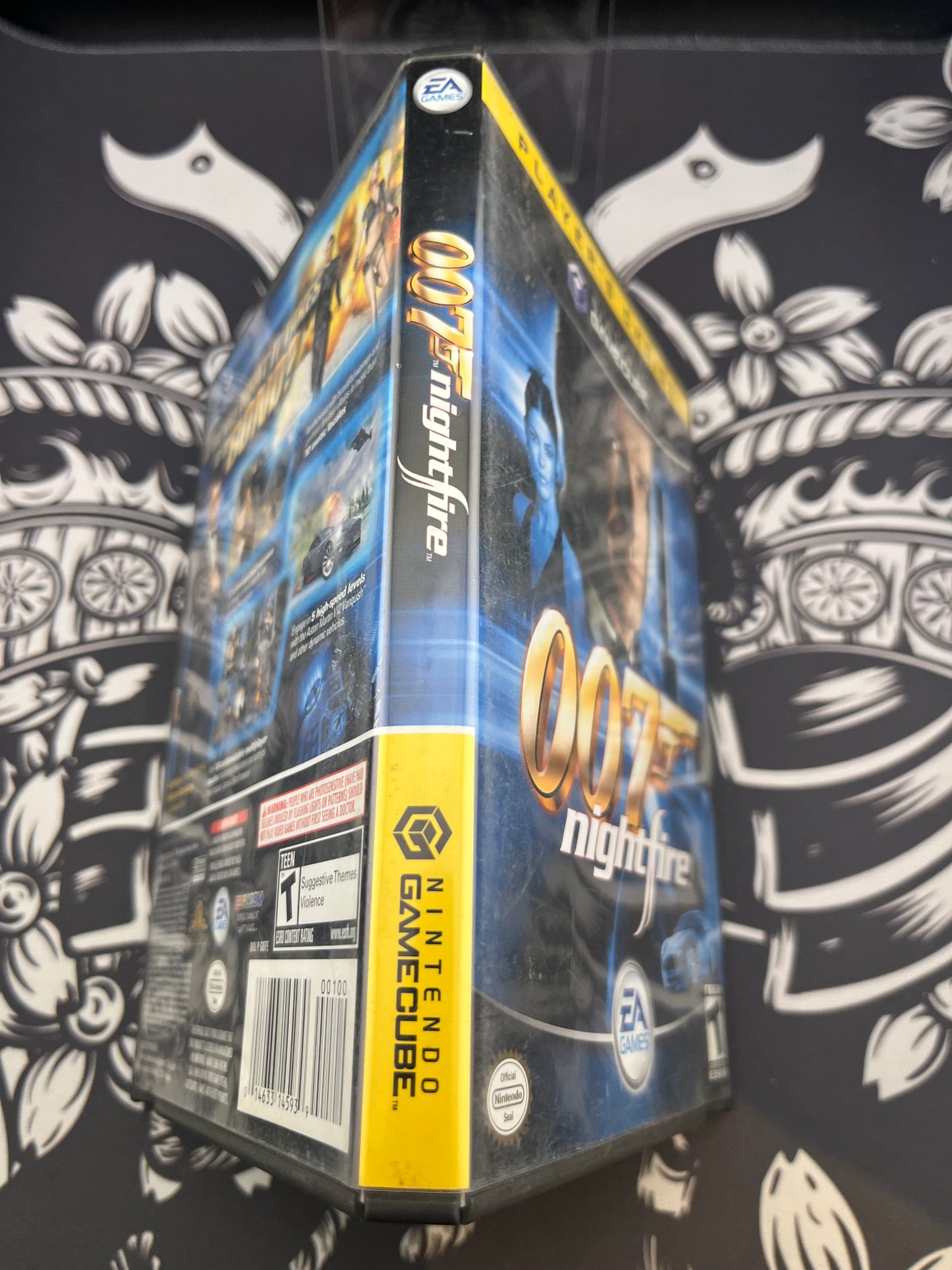007 Nightfire Player Choice GameCube CIB