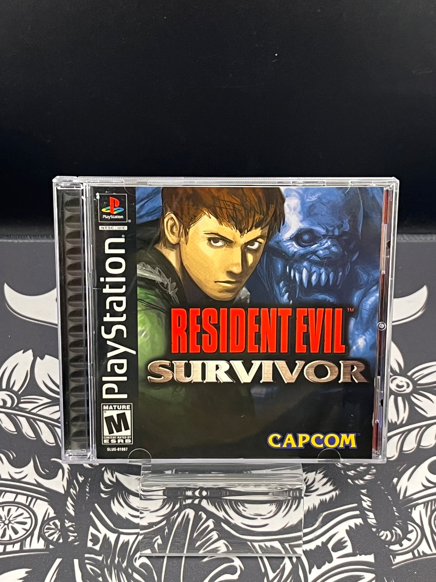 Resident Evil Survivor PlayStation CIB