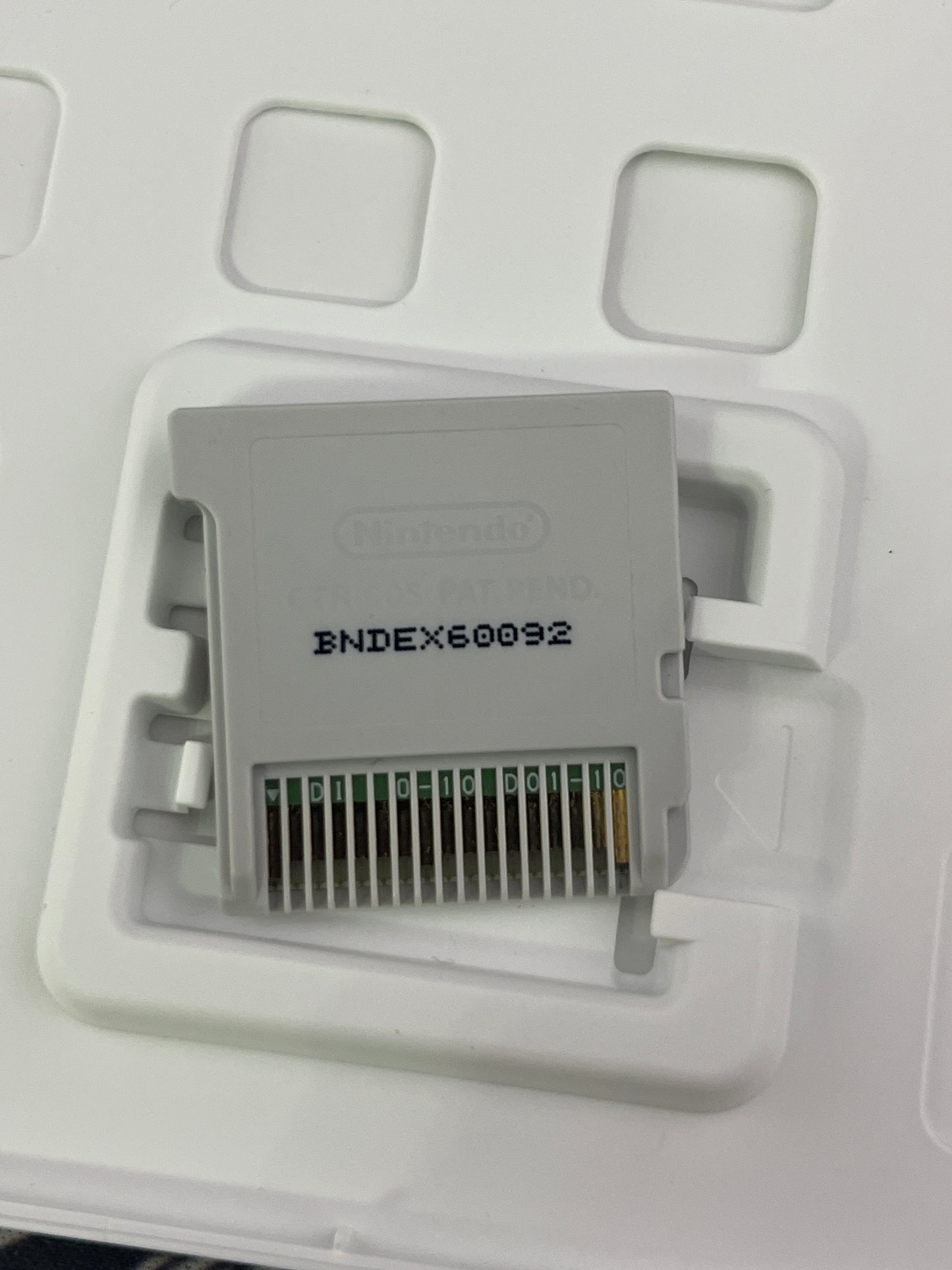 Pokemon Sun 3DS game and case