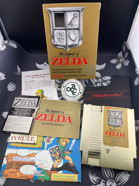 The Legend of Zelda (1987) Gold NES CIB + Map