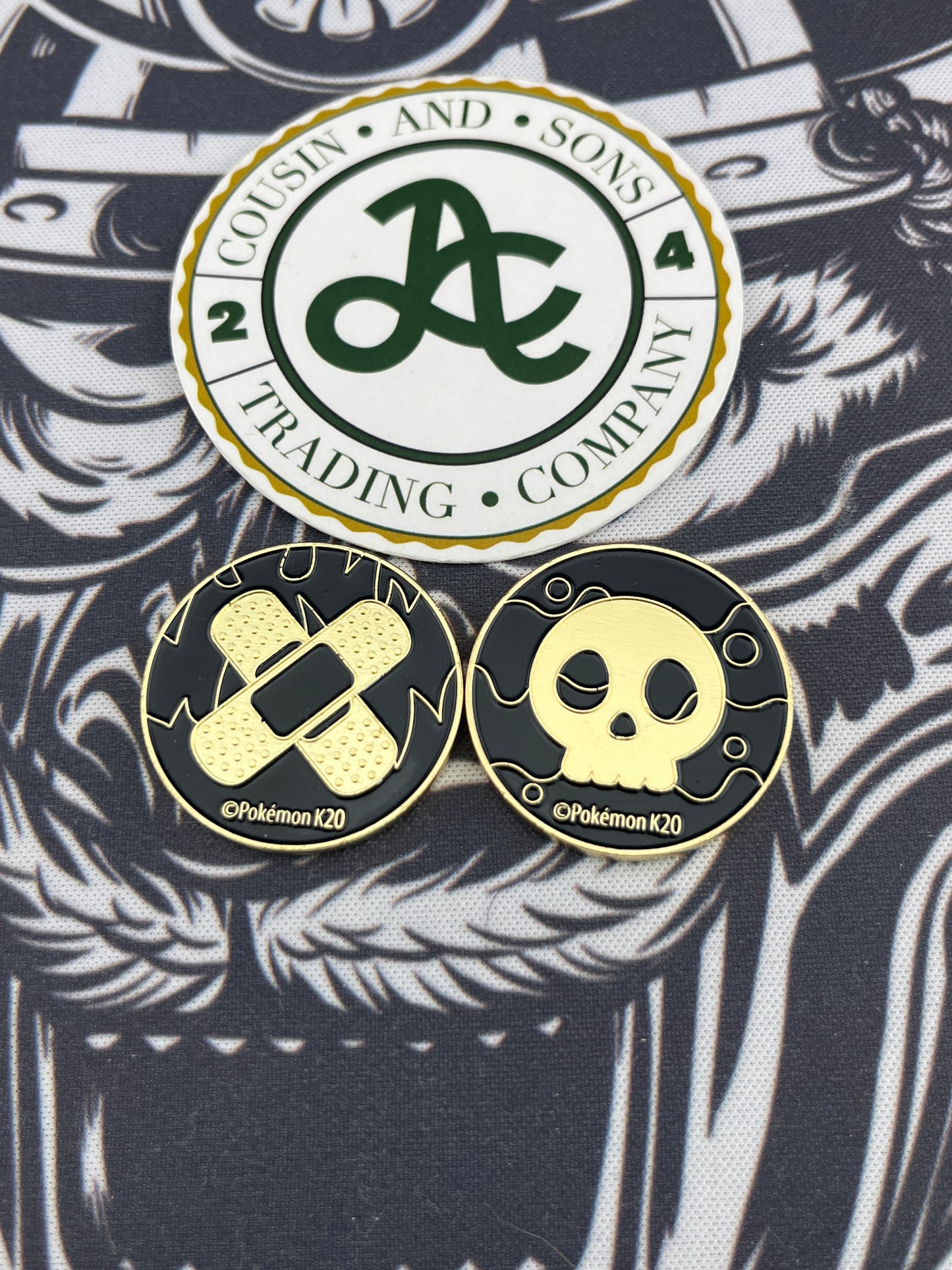 Pokemon official game metal black gold tokens k20 (2)
